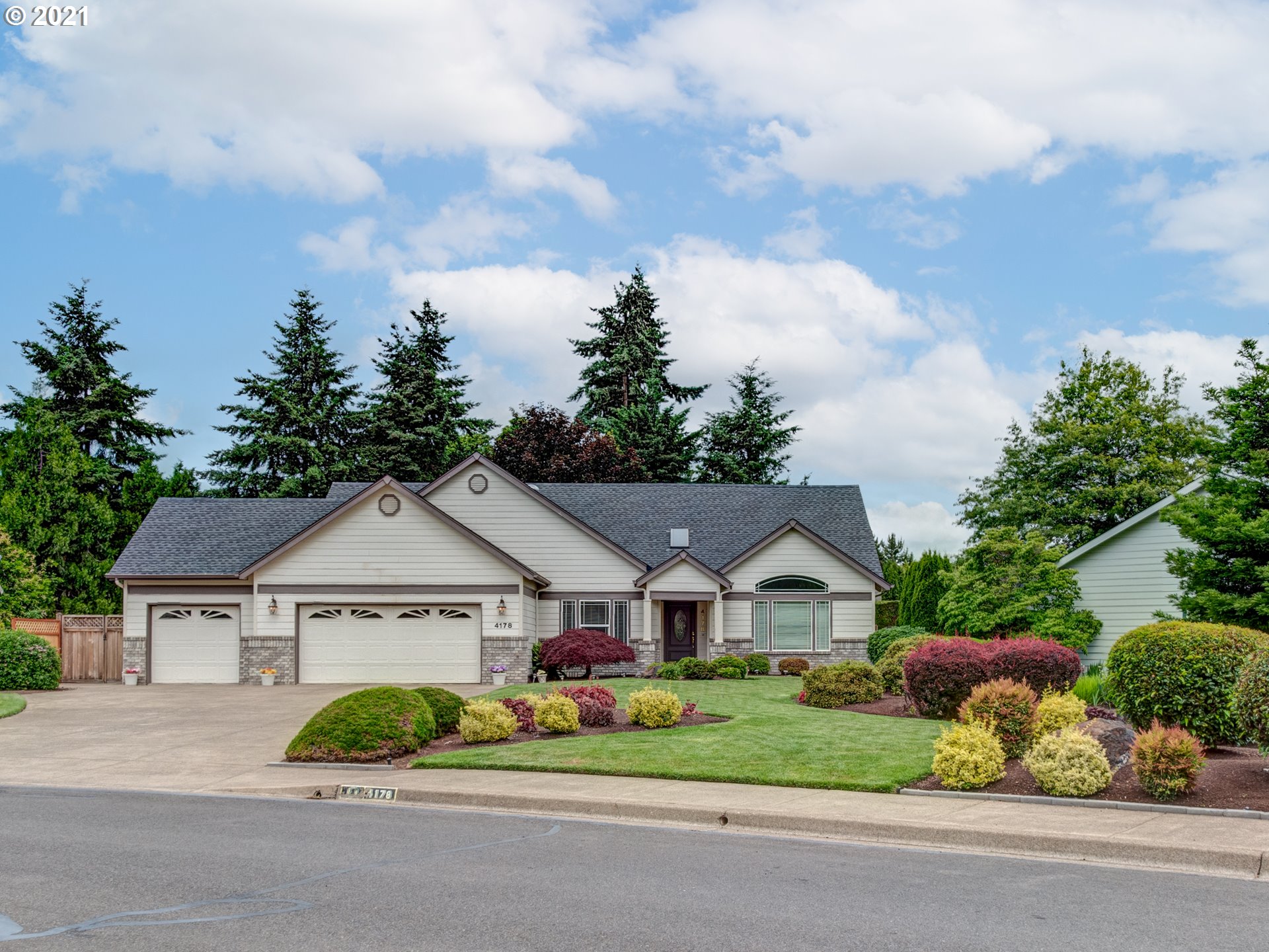 4178 FIELD STONE CT (1 of 32)