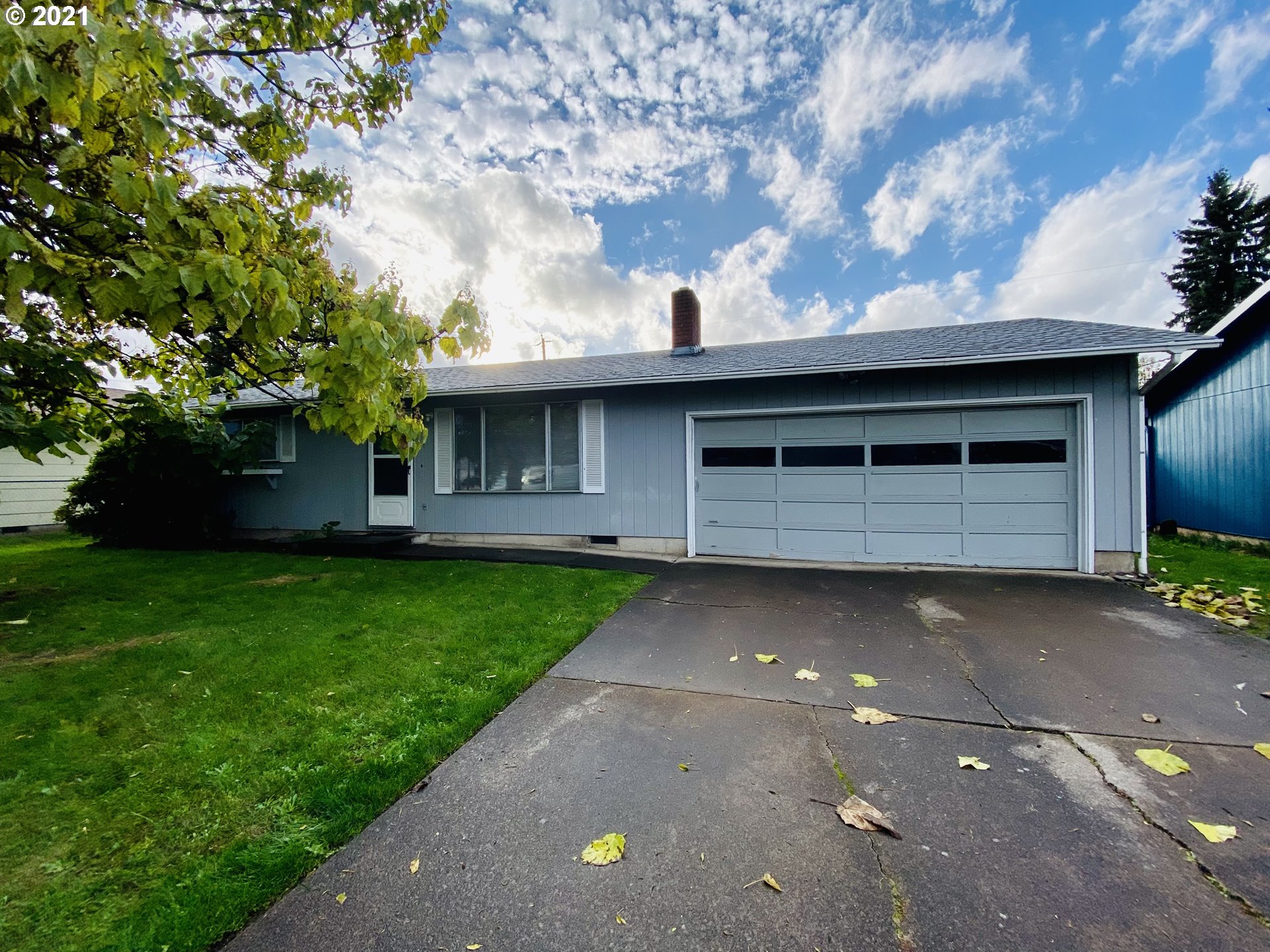 464 S 39TH PL (1 of 18)