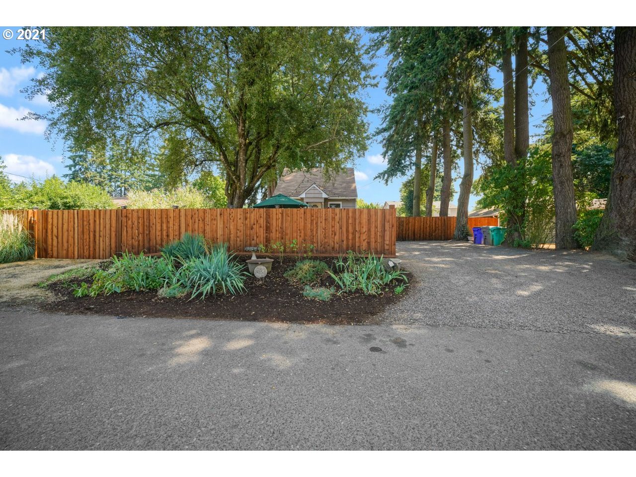 3334 SE 160TH AVE (1 of 32)
