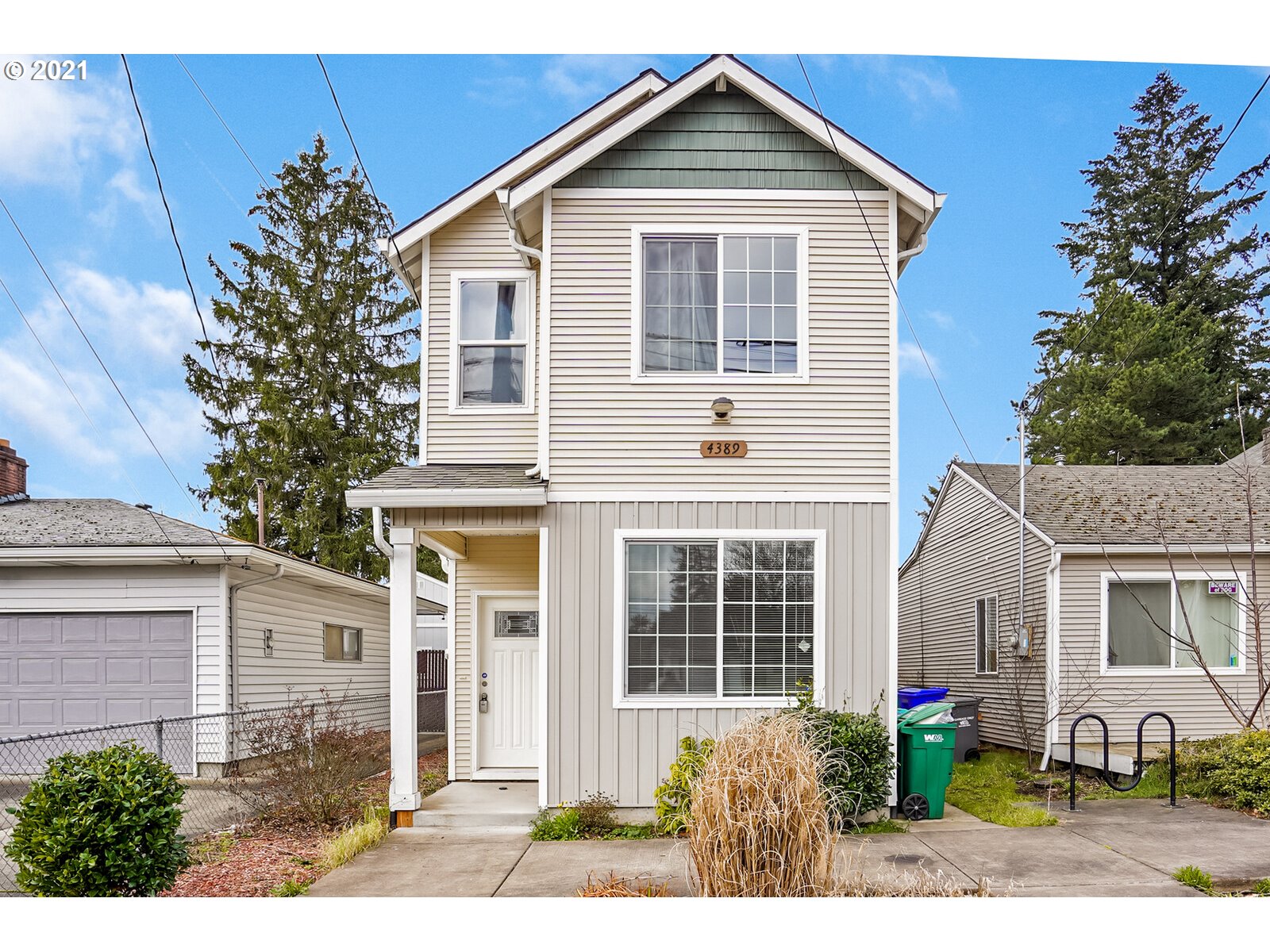 4389 SE 112TH AVE (1 of 32)