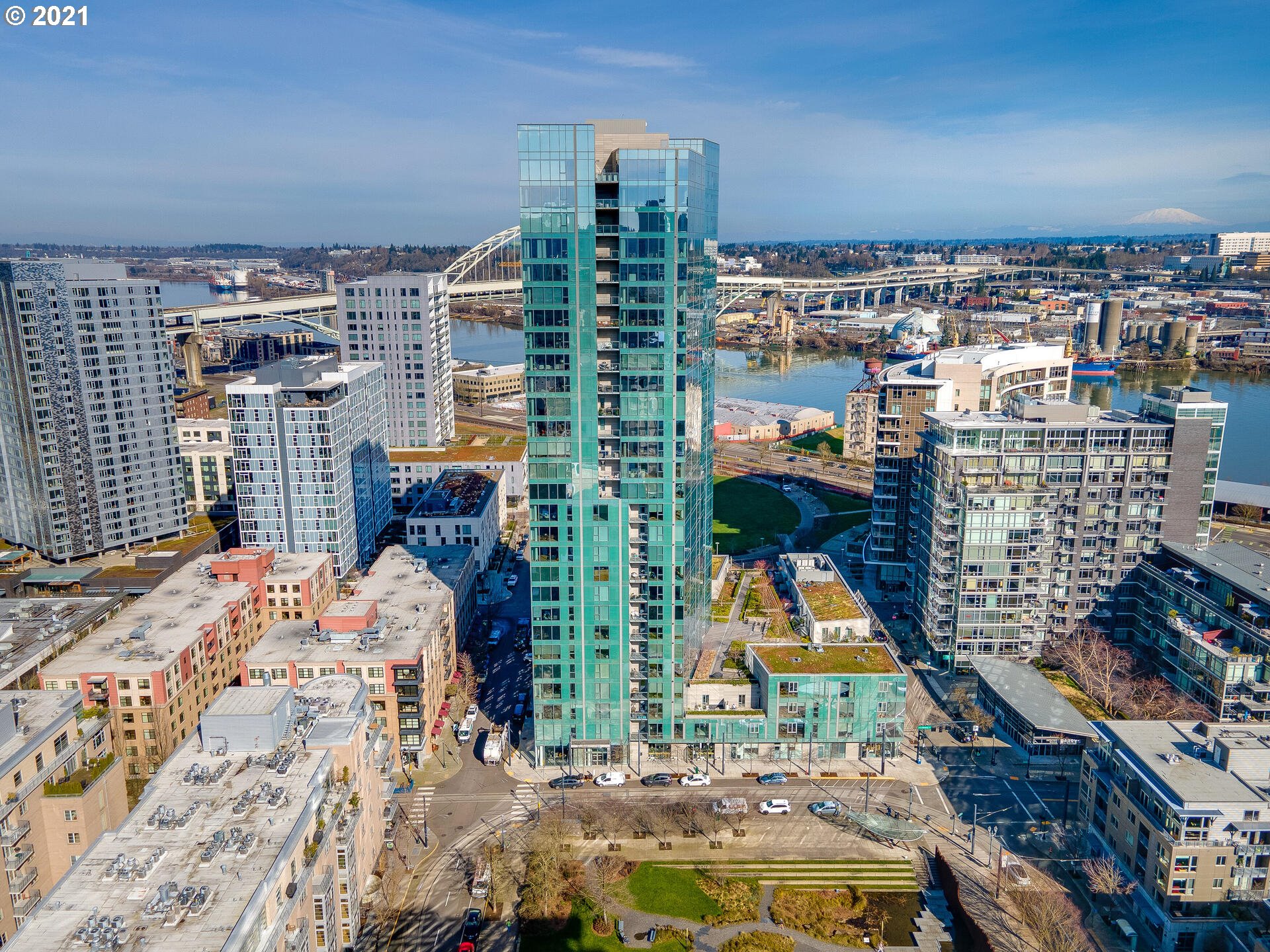 COSMOPOLITAN ON THE PARK Condos For Sale in PORTLAND Portland Condo Mania!