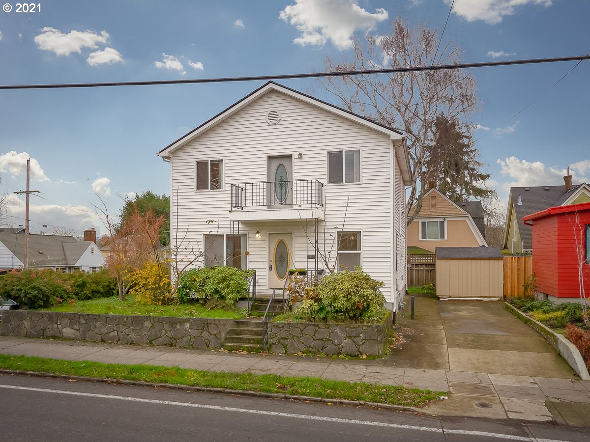 2837 SE 26TH AVE (1 of 31)