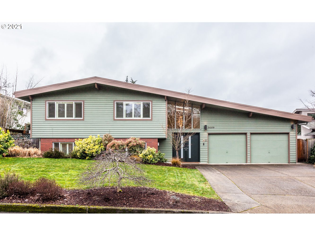 5029 SE 36TH AVE (1 of 30)