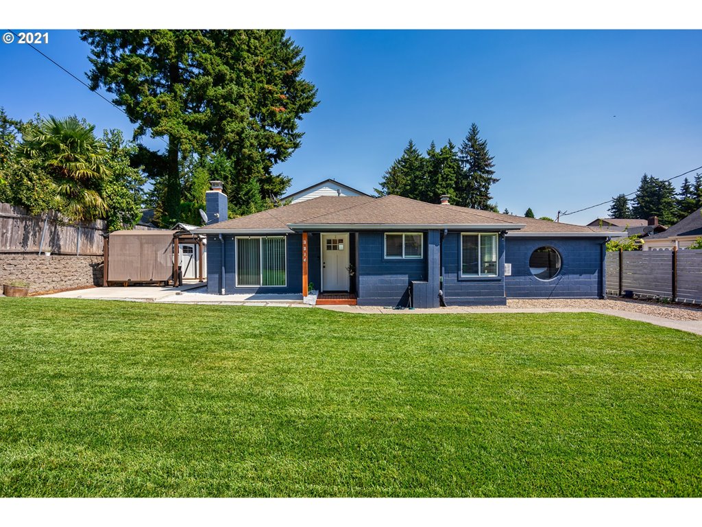 3214 SE 174TH AVE (1 of 2)