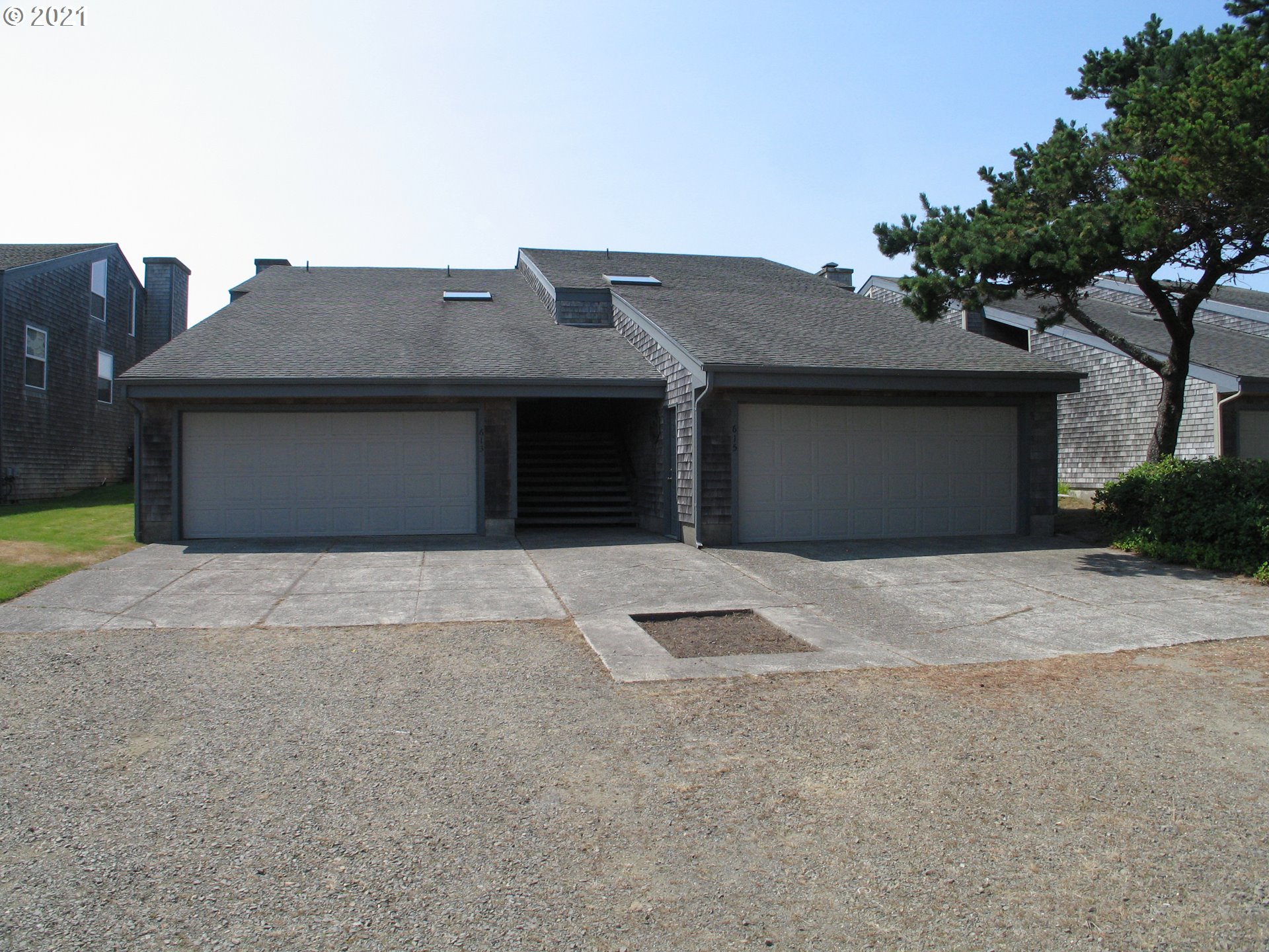 615 338TH PL (1 of 28)