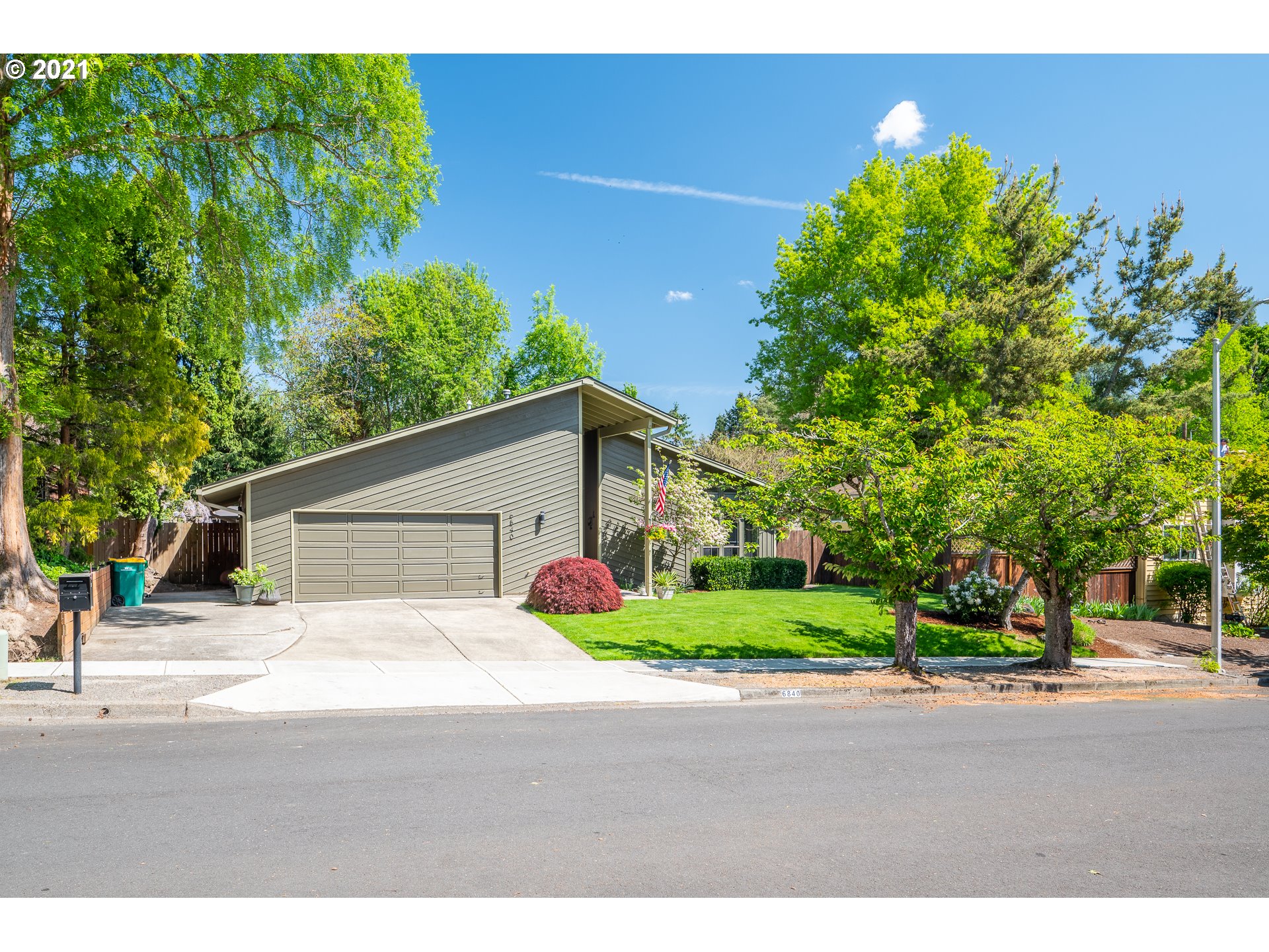 6840 SW LILY PL (1 of 32)
