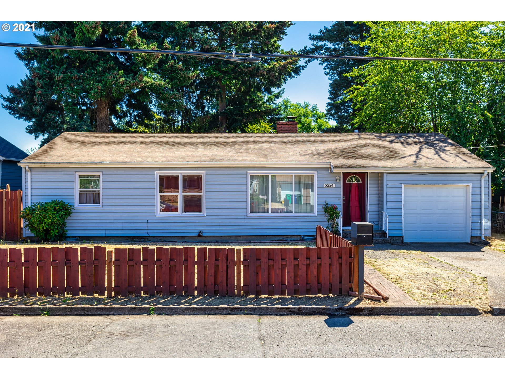 5224 SE 105TH AVE (1 of 20)