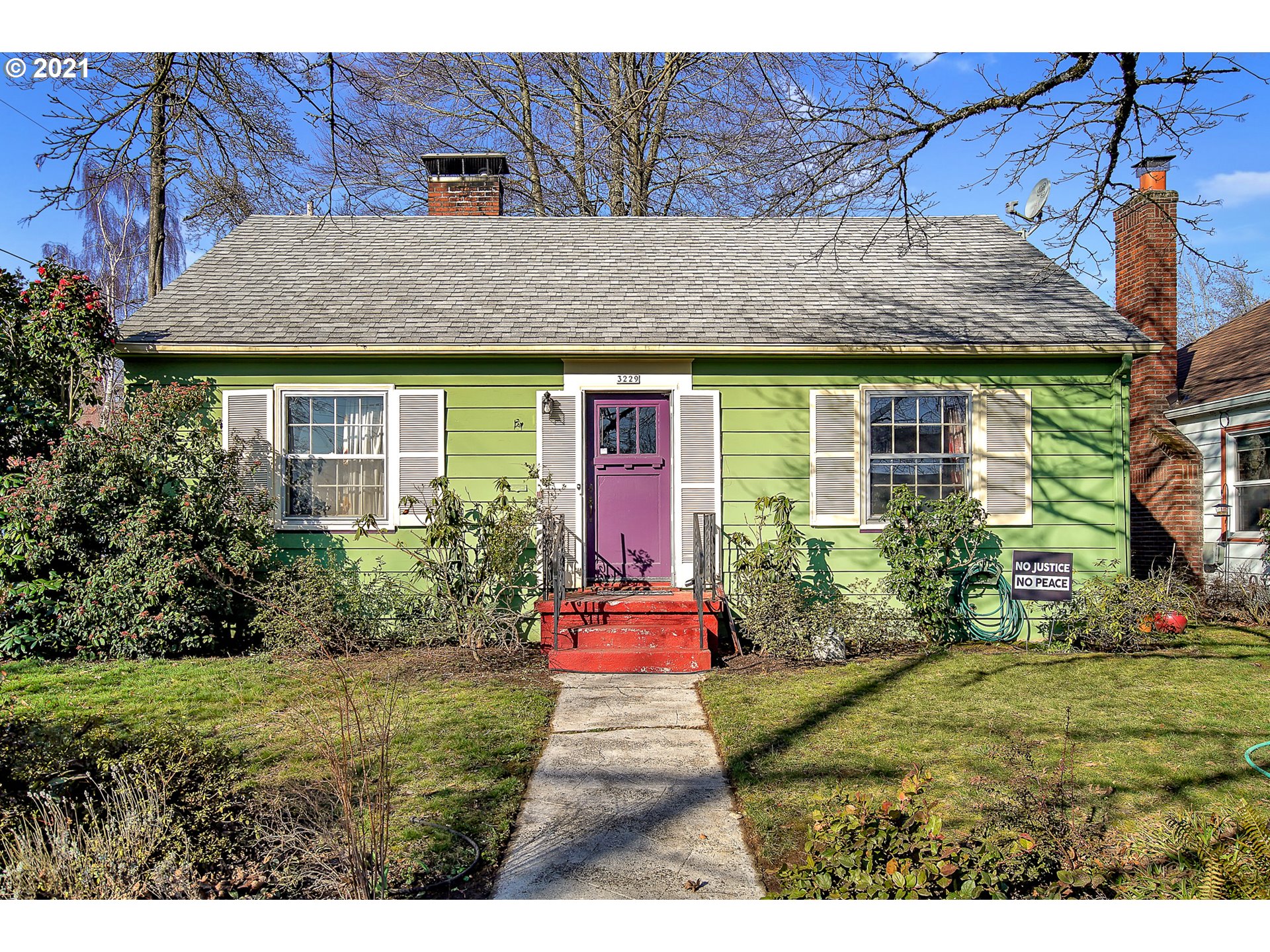 3229 SE 76TH AVE (1 of 27)