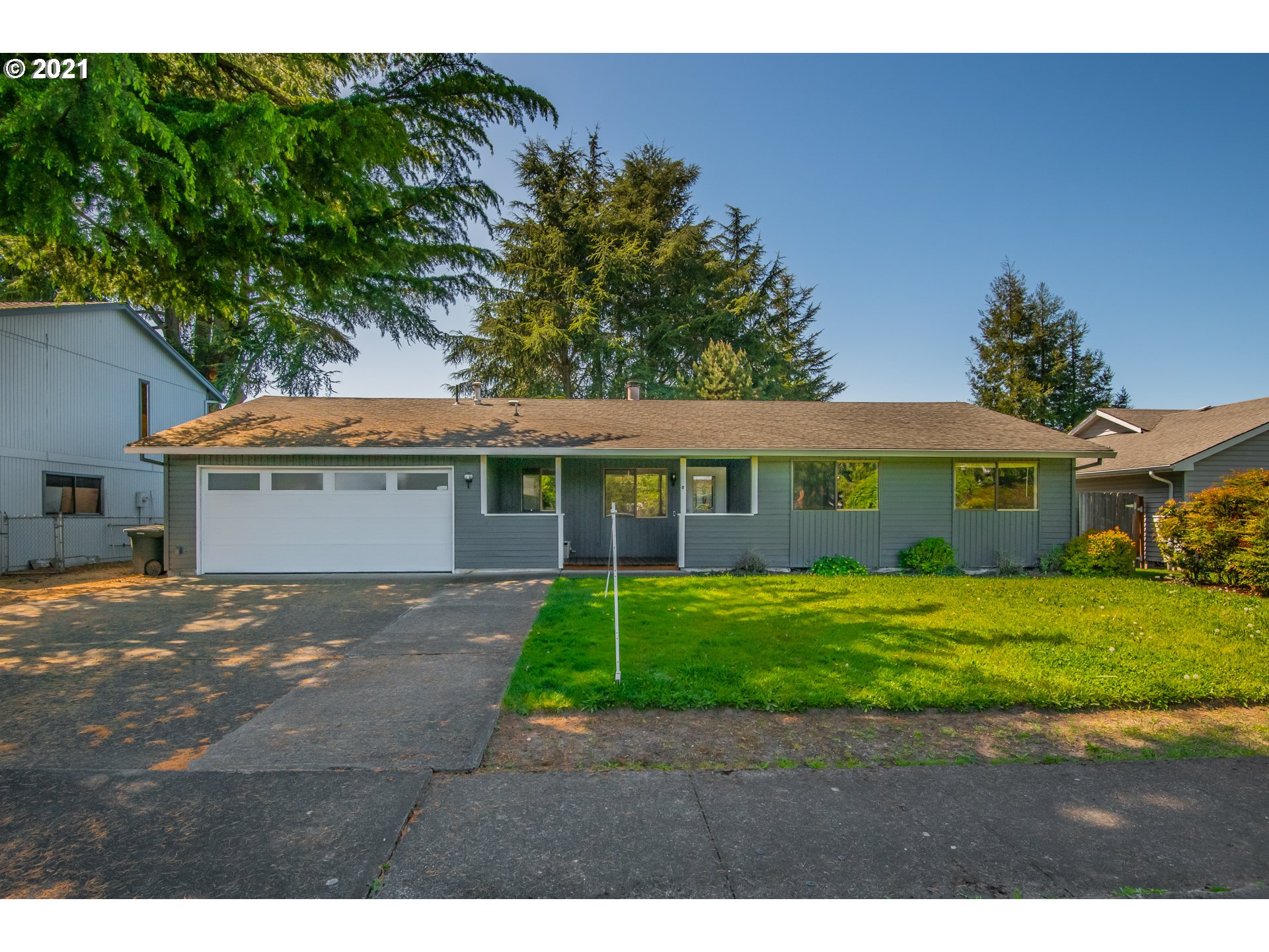 2159 SE 55TH AVE (1 of 21)
