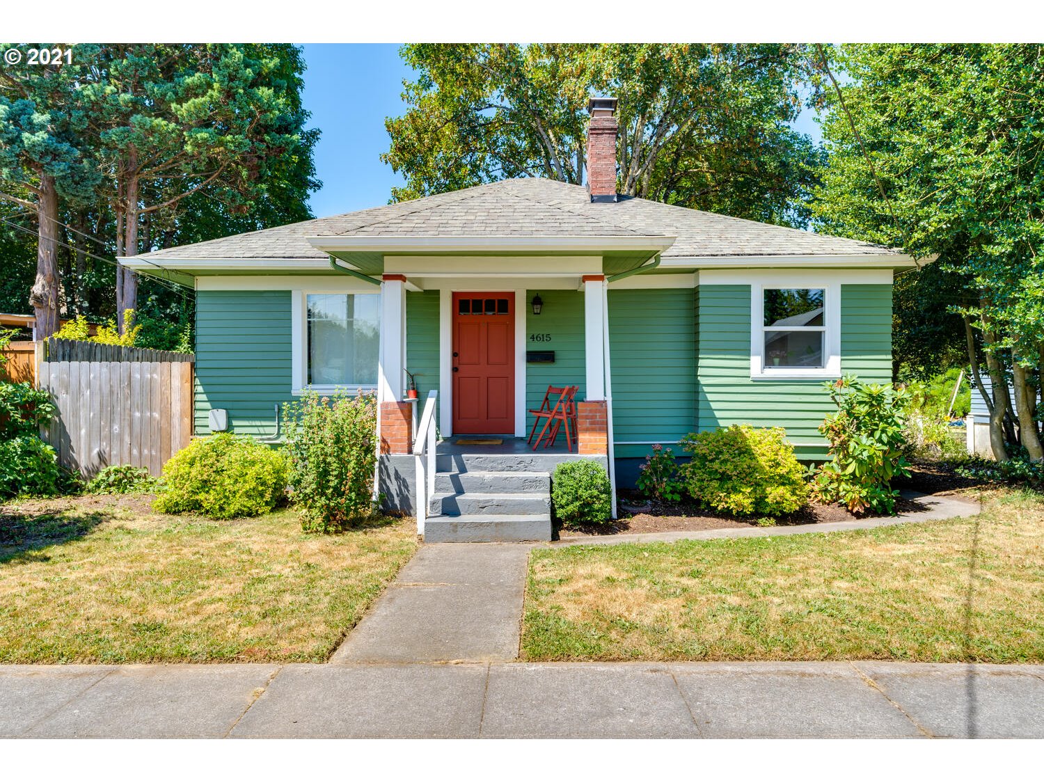 4615 SE 36TH AVE (1 of 14)