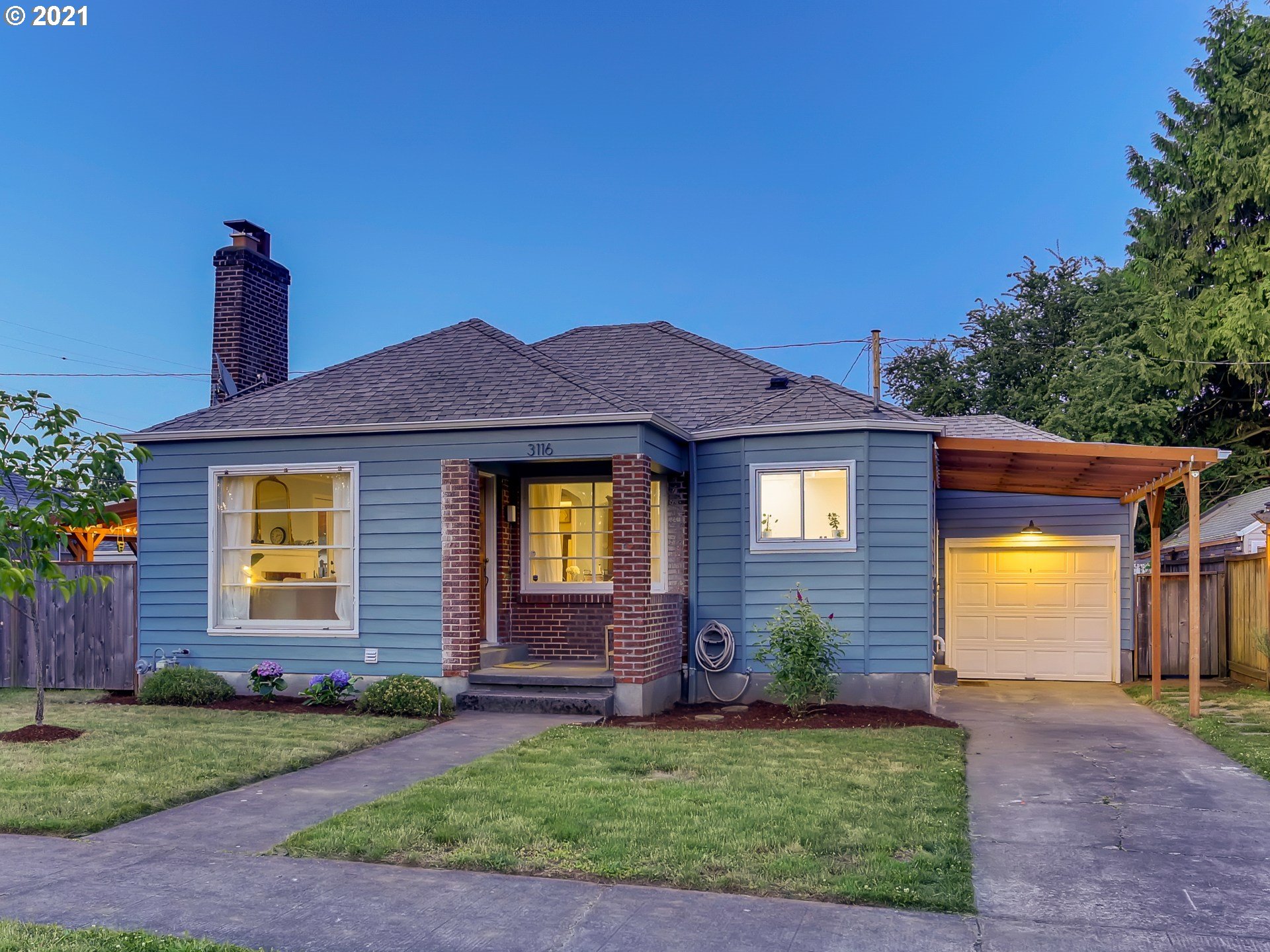 3116 SE 77TH AVE (1 of 31)
