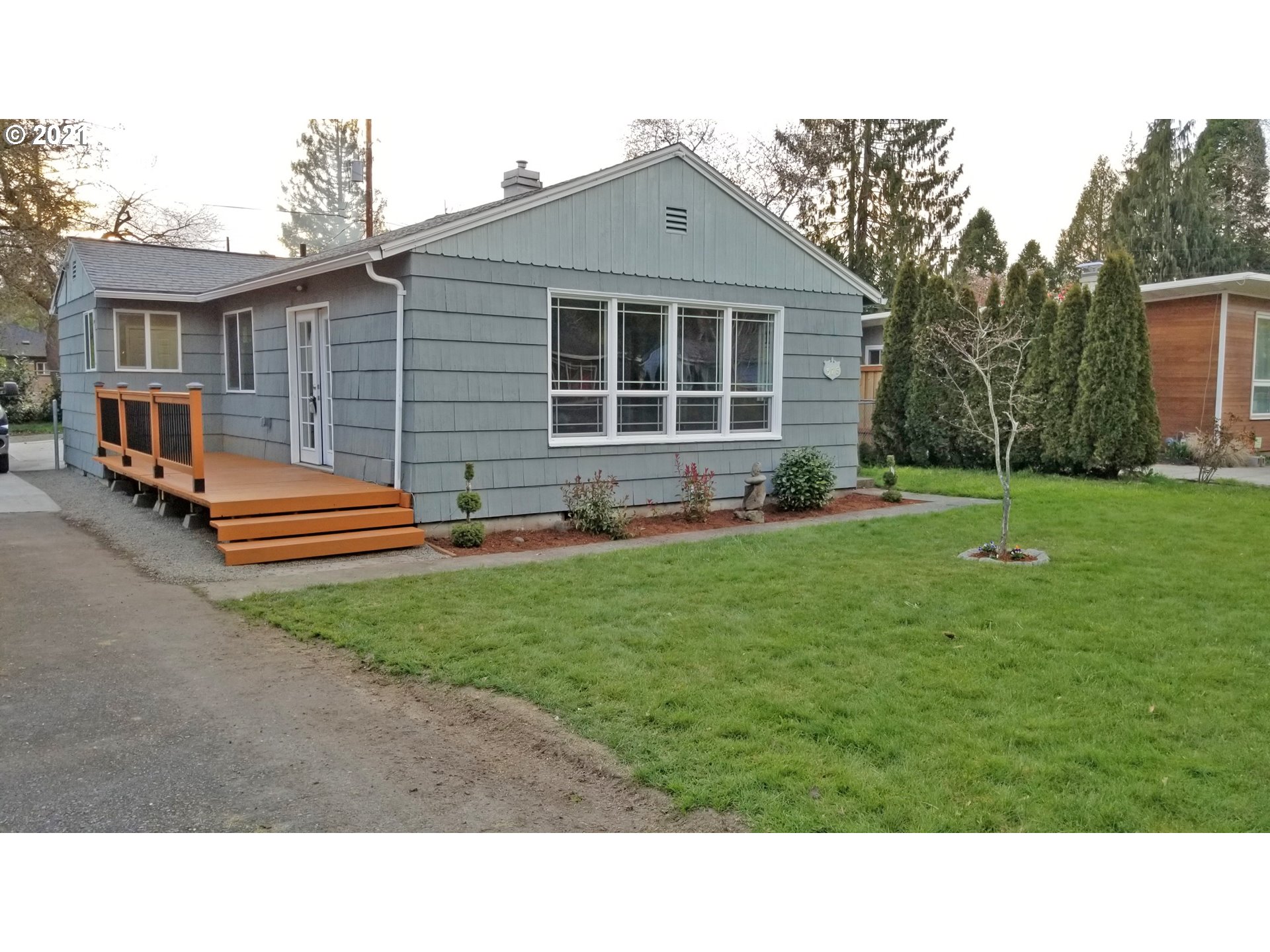 375 SW 131ST AVE (1 of 13)