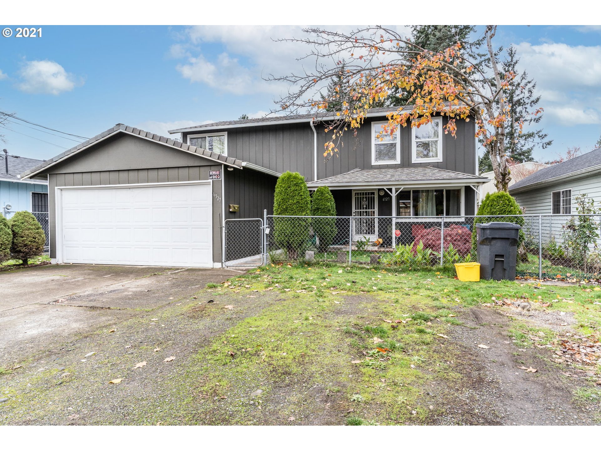 6727 SE 65TH AVE (1 of 29)