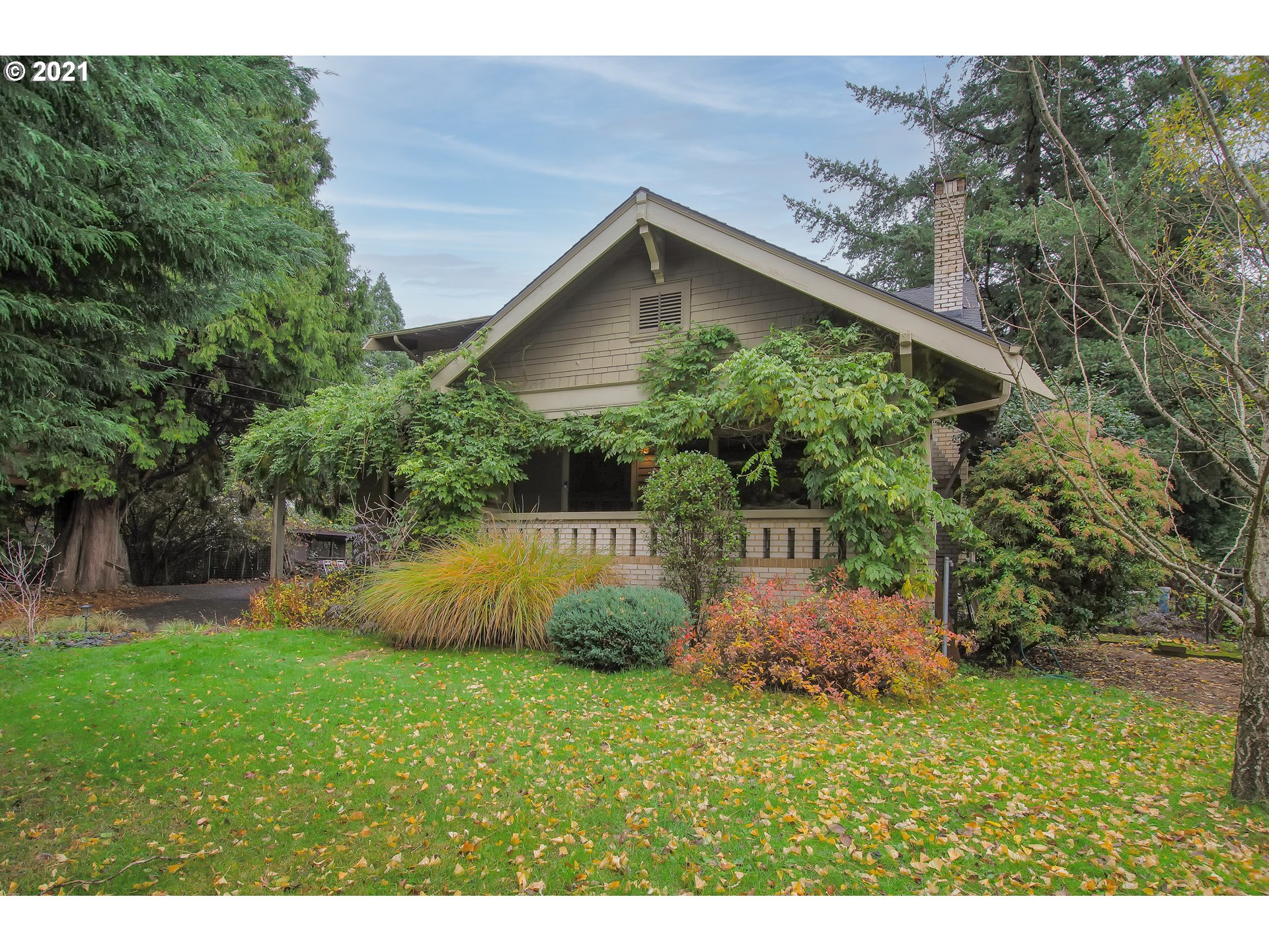 1102 SE ROBERTS AVE (1 of 32)