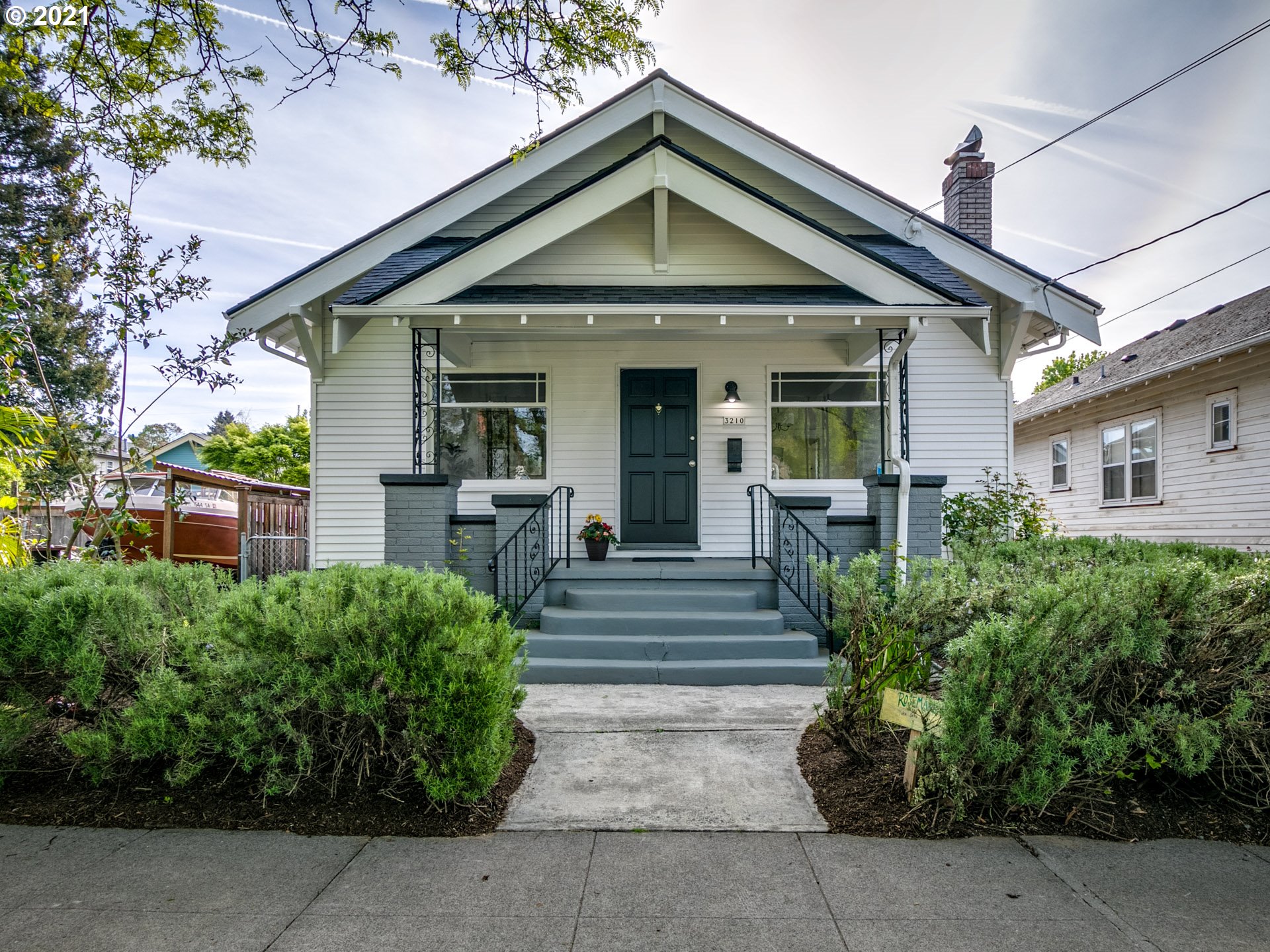 3210 SE 22ND AVE (1 of 32)