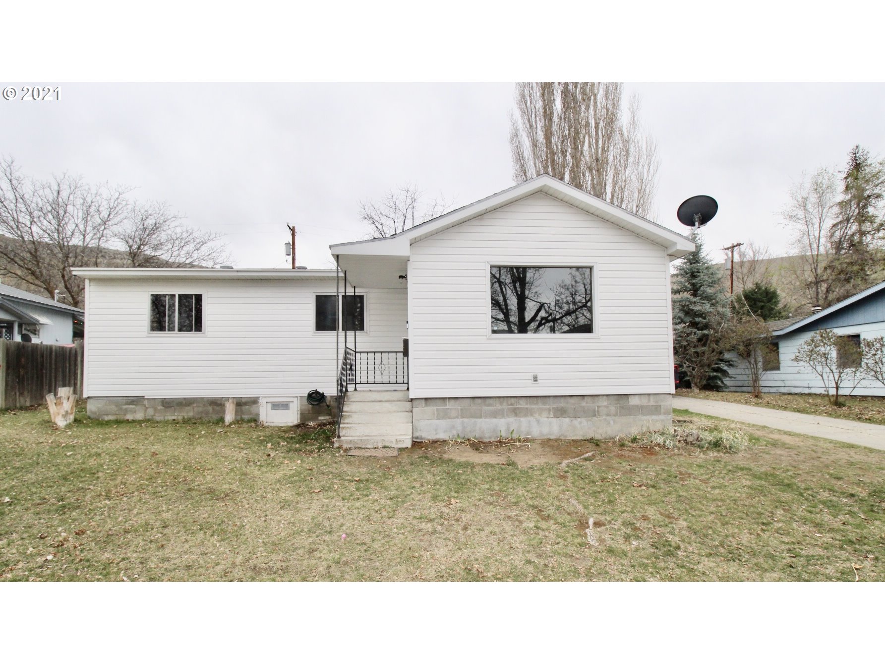 1107 Central DR (1 of 27)