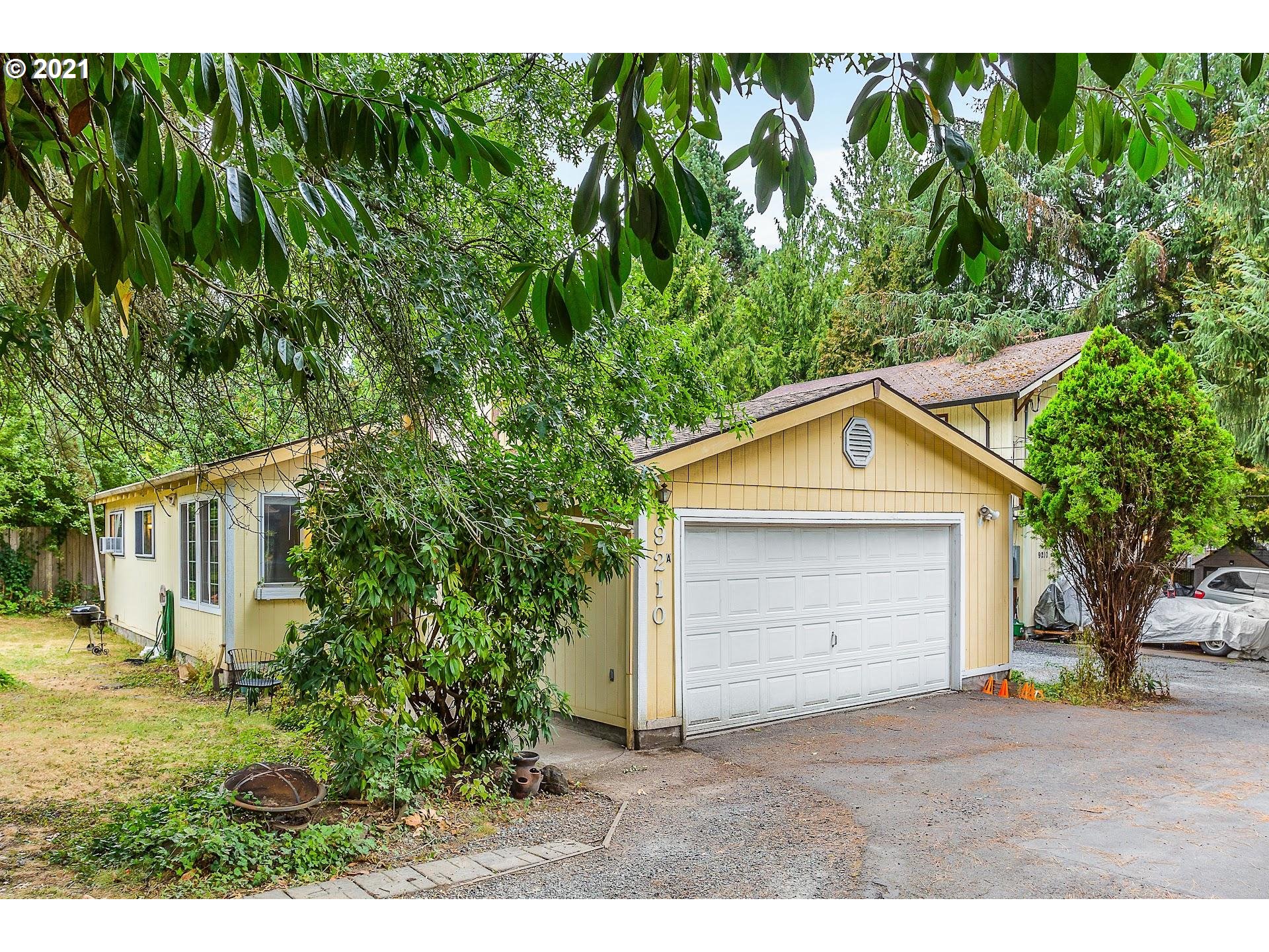 9210 SW 28TH AVE (1 of 23)