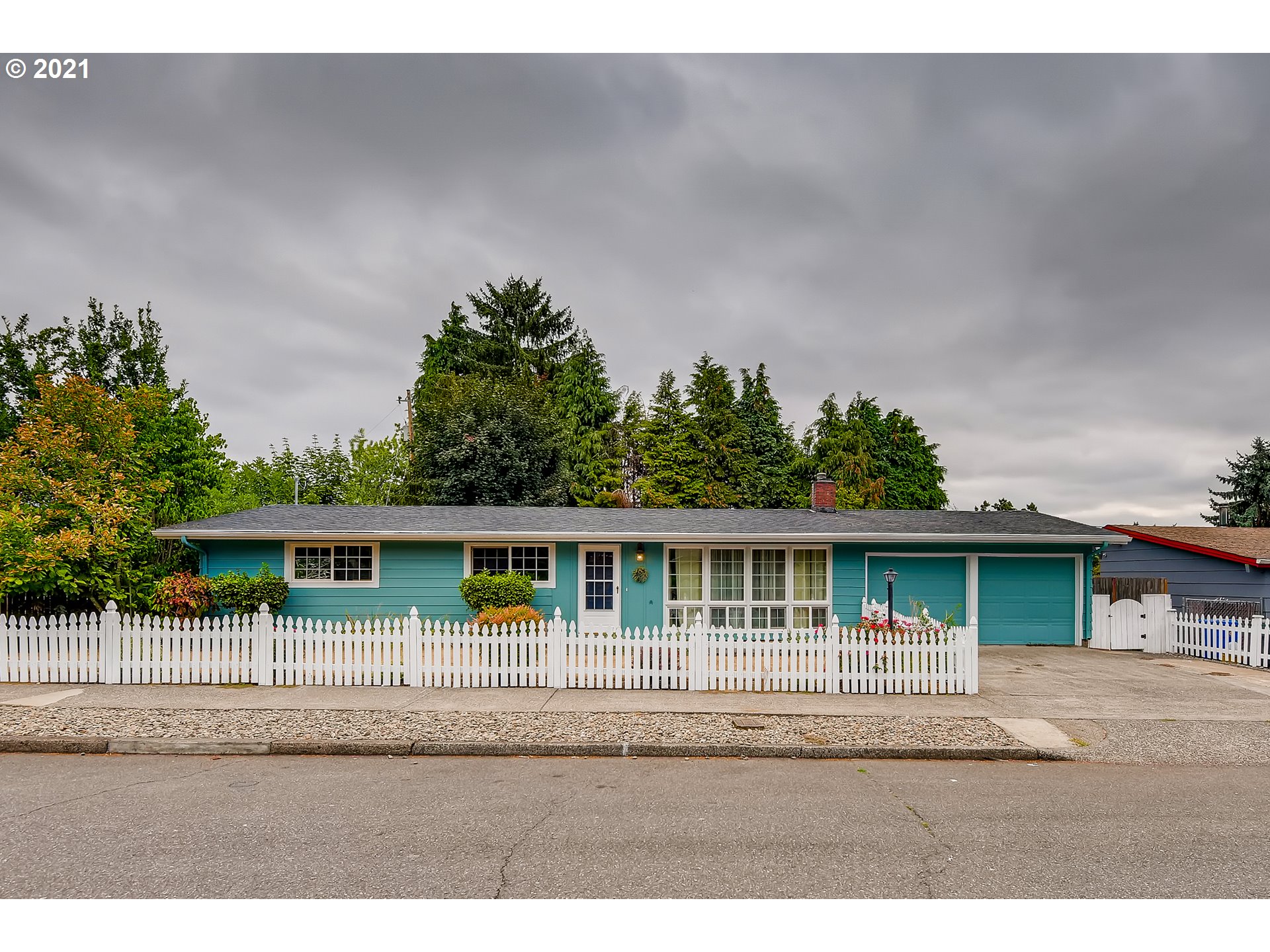 204 SE 113TH AVE (1 of 32)