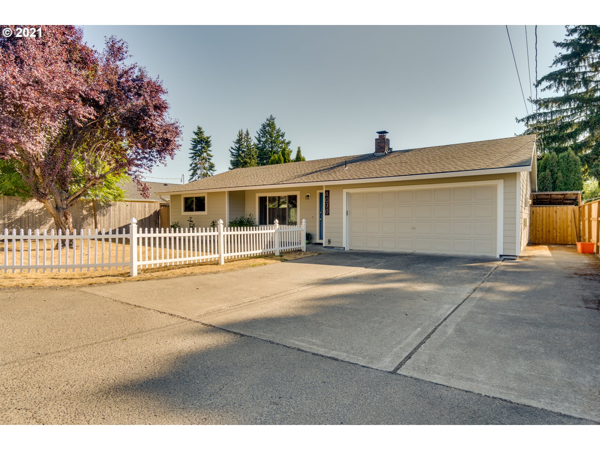 4070 SW 173RD AVE (1 of 28)