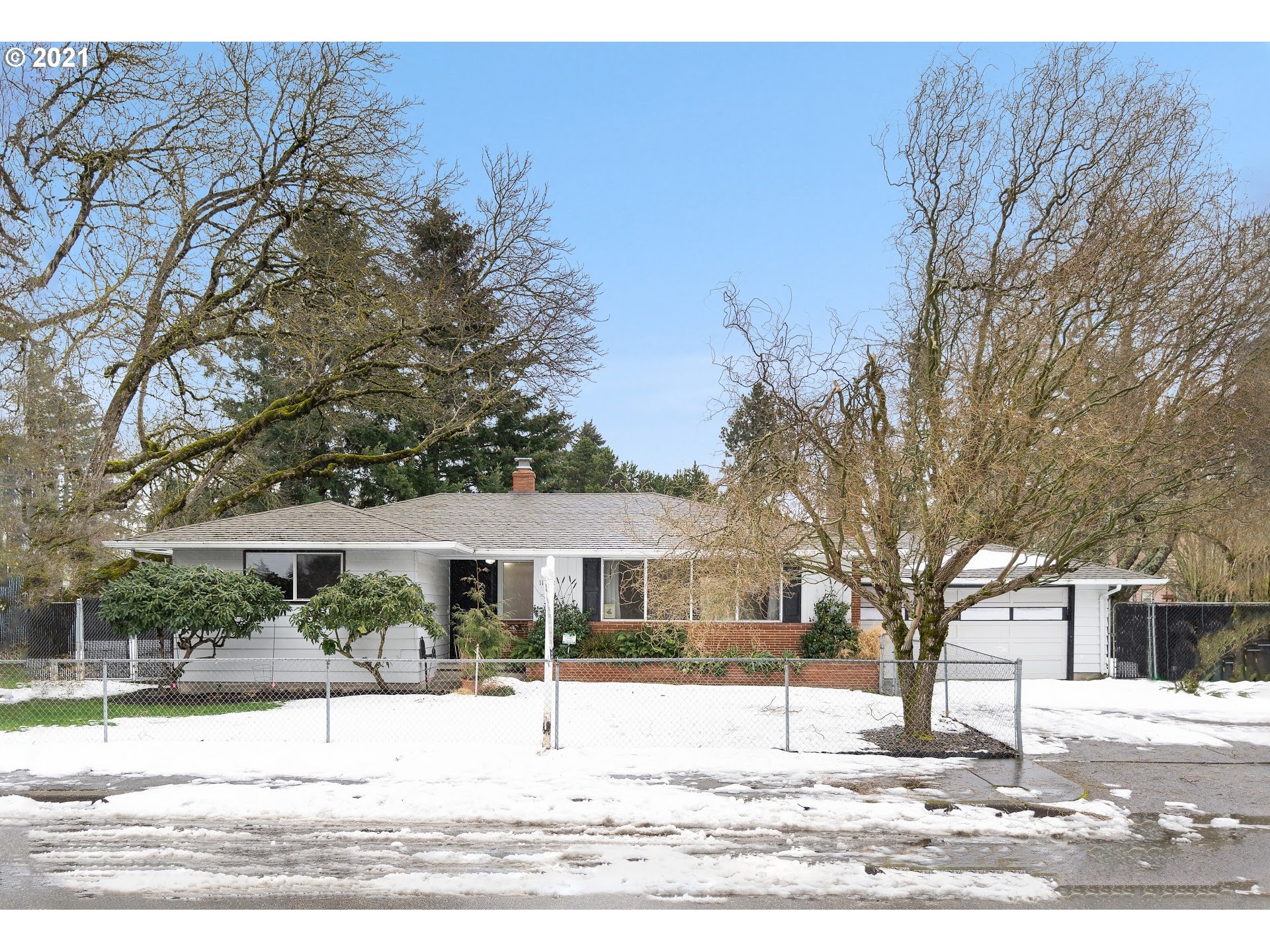 11212 NE SACRAMENTO ST (1 of 31)