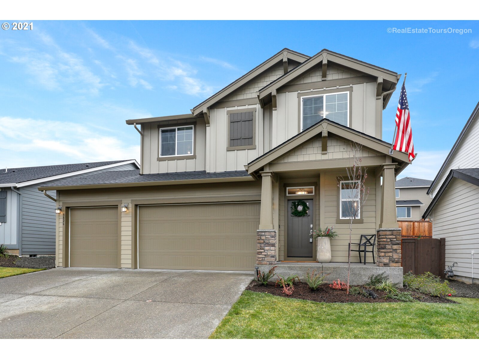 3826 S 39TH PL (1 of 27)
