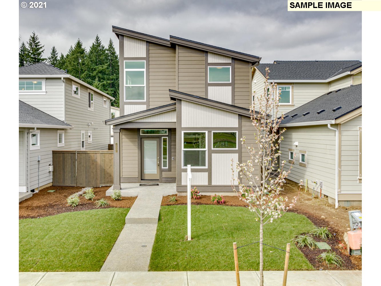 4251 SE 65th AVE (1 of 9)