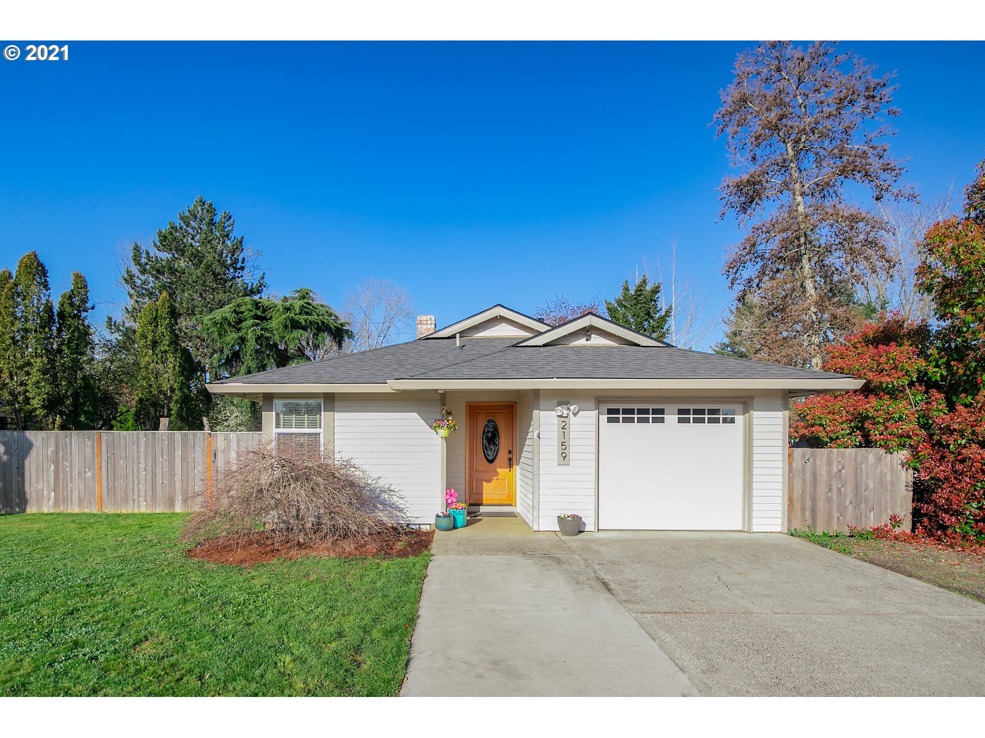 2159 SW 216TH AVE (1 of 29)