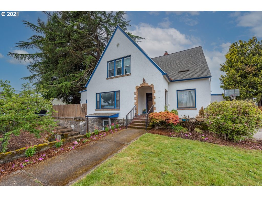 524 S MOLALLA AVE (1 of 31)