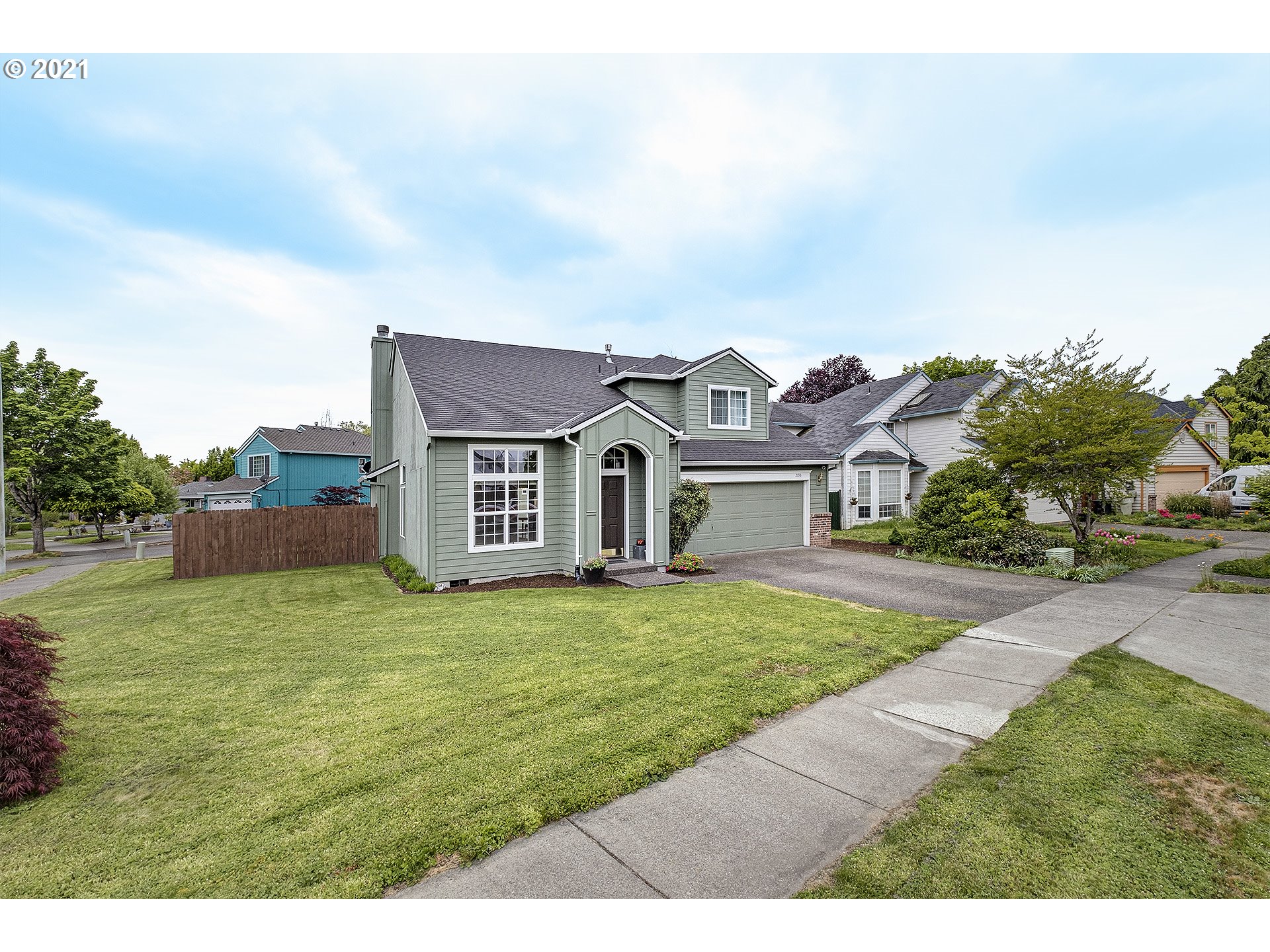 2193 SE 60TH AVE (1 of 26)