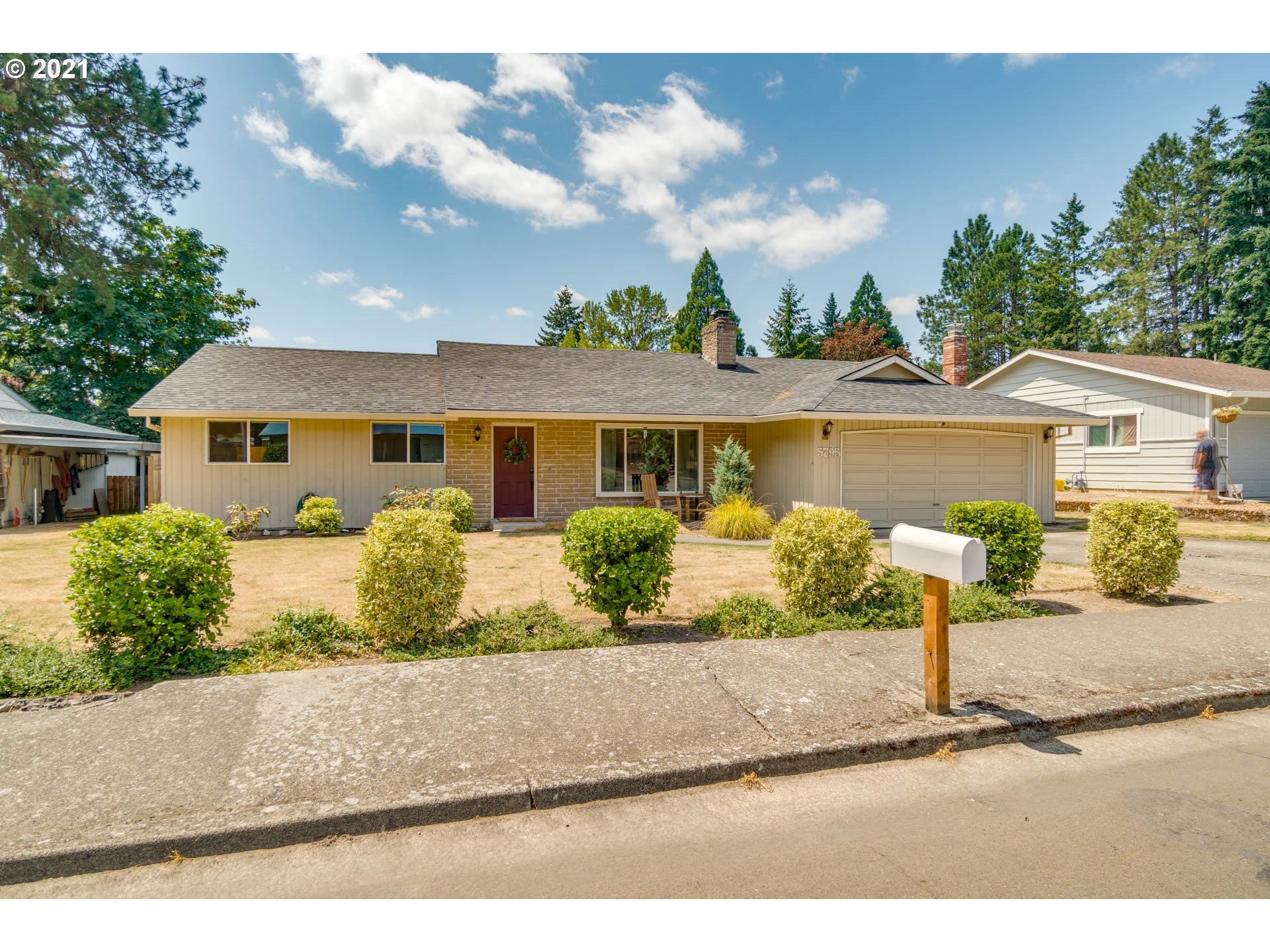 5795 SW 202ND AVE (1 of 31)