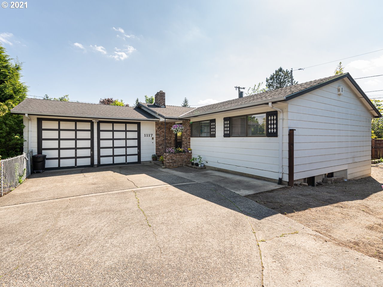 1117 SE 147TH AVE (1 of 32)