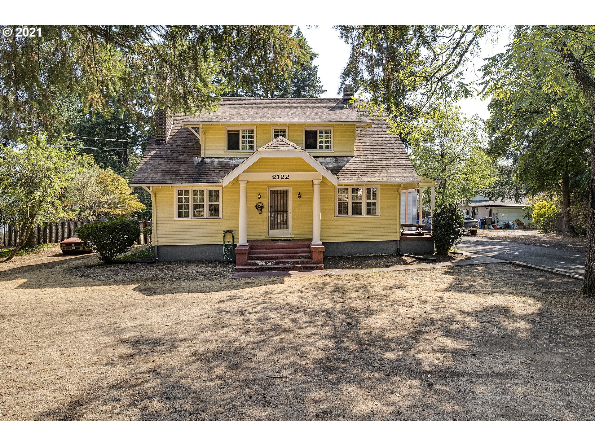 2122 SE 135TH AVE (1 of 32)
