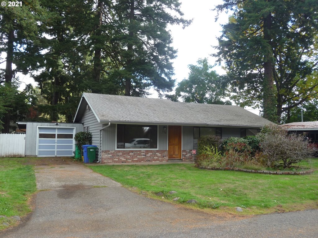 532 SE 137TH AVE (1 of 14)