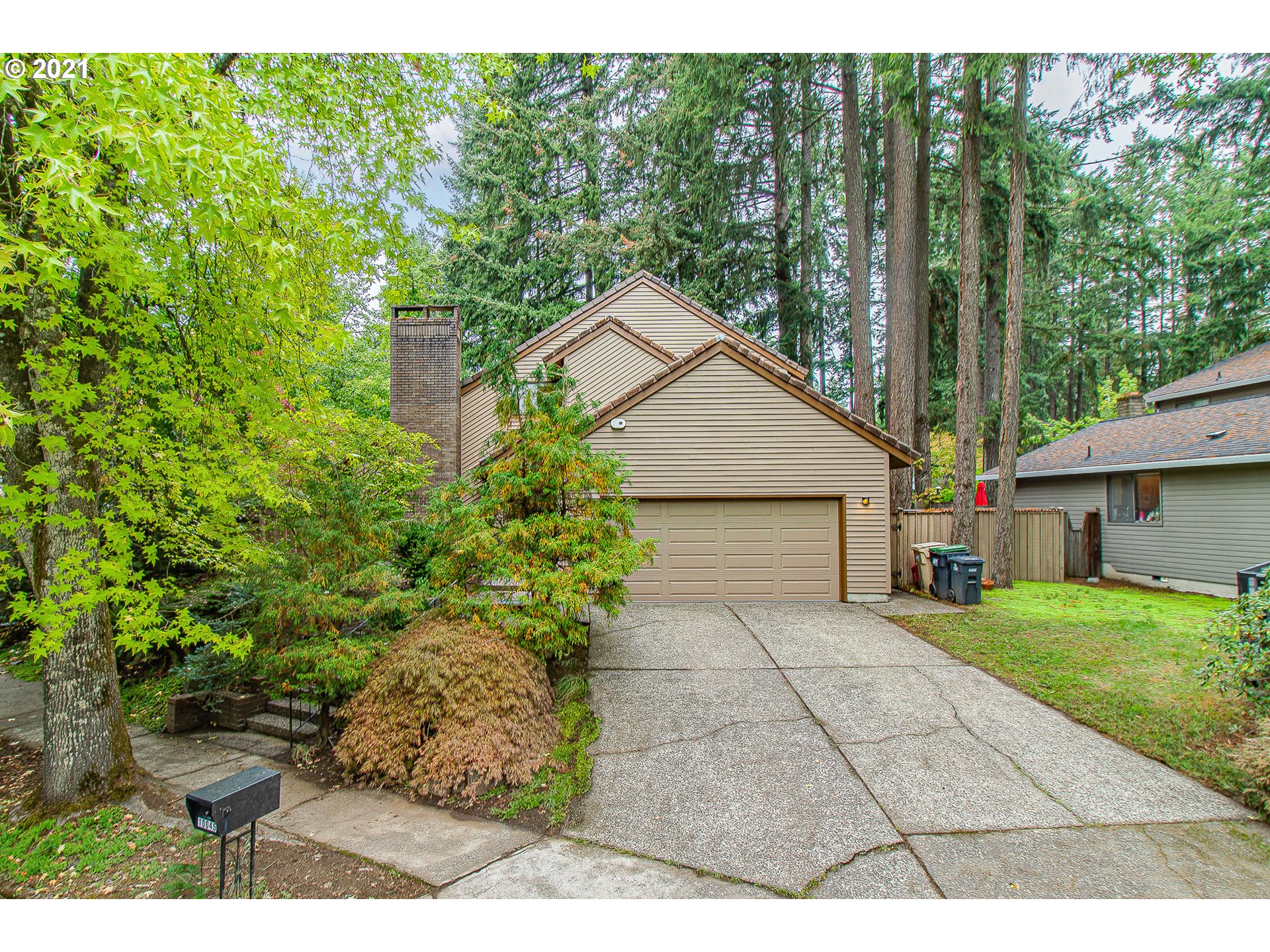 10045 SW COQUILLE DR (1 of 32)