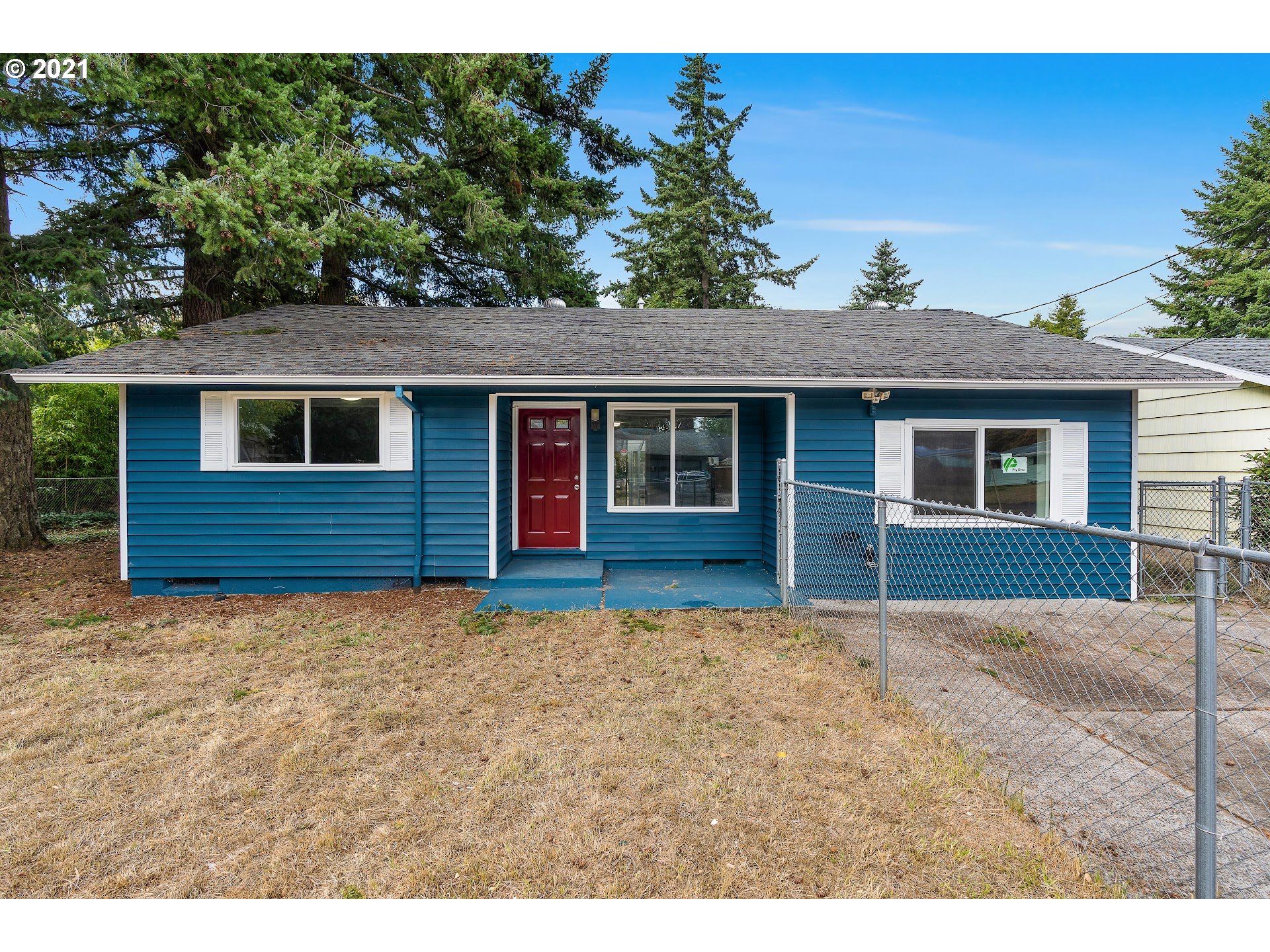 3735 SE 148TH AVE (1 of 17)