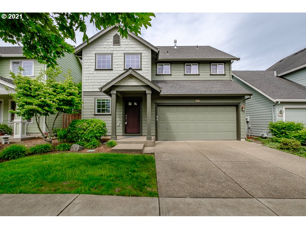 1229 SE CENTERPOINTE DR (1 of 32)