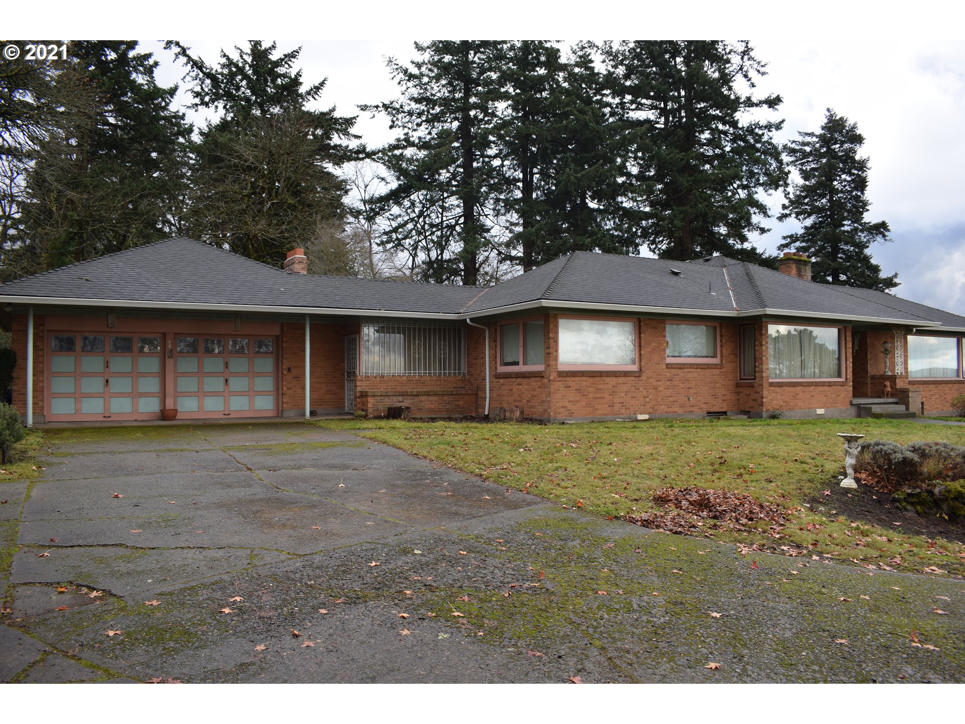 200 SE 65TH AVE (1 of 23)