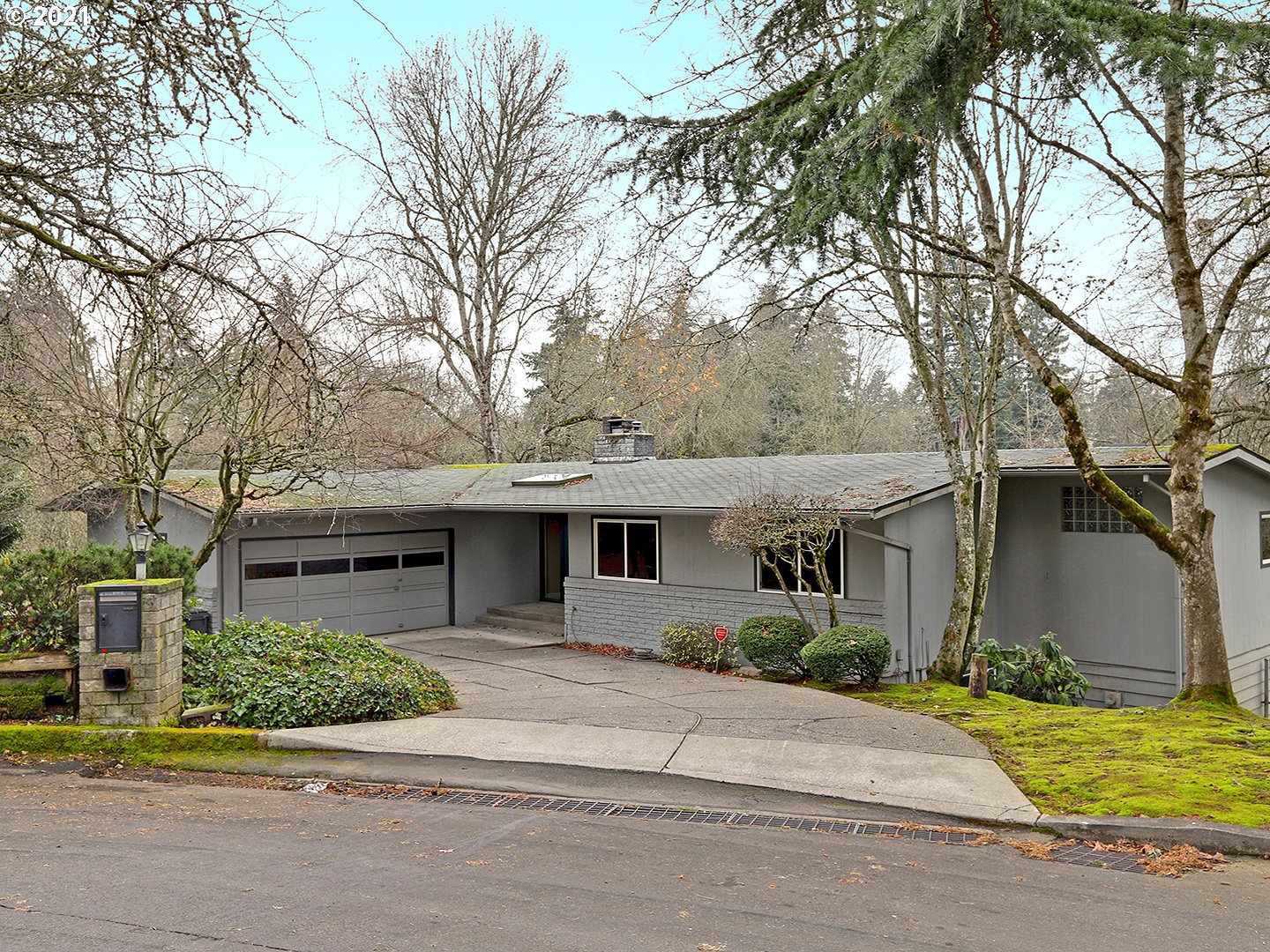 18975 OLSON AVE (1 of 20)