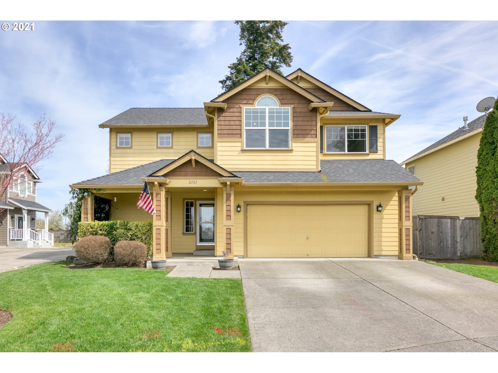 2101 SE 190TH AVE (1 of 17)