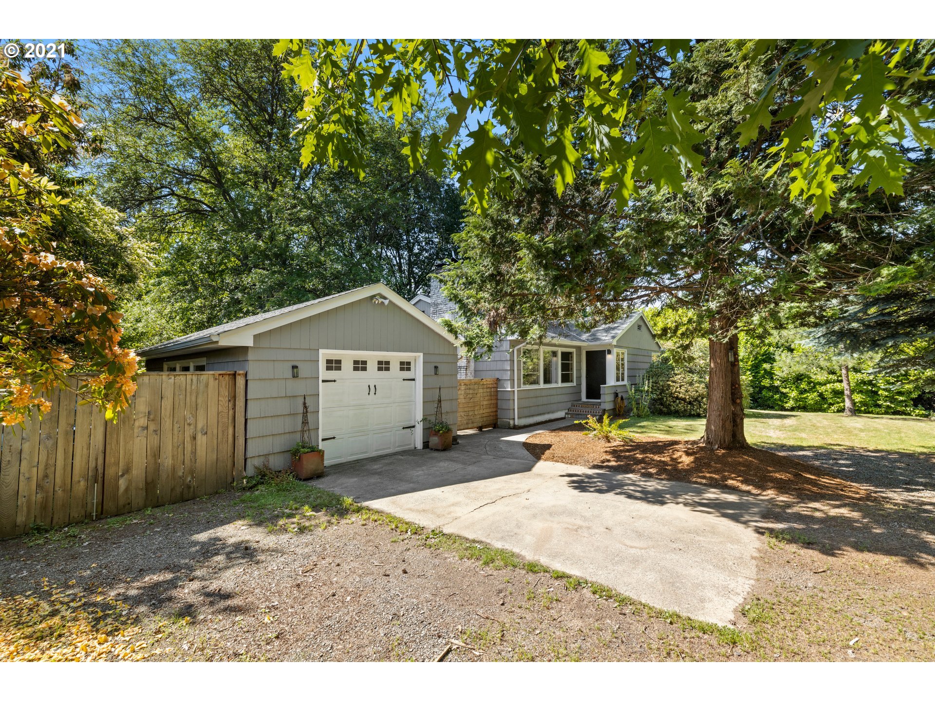 7245 SW 78TH AVE (1 of 32)