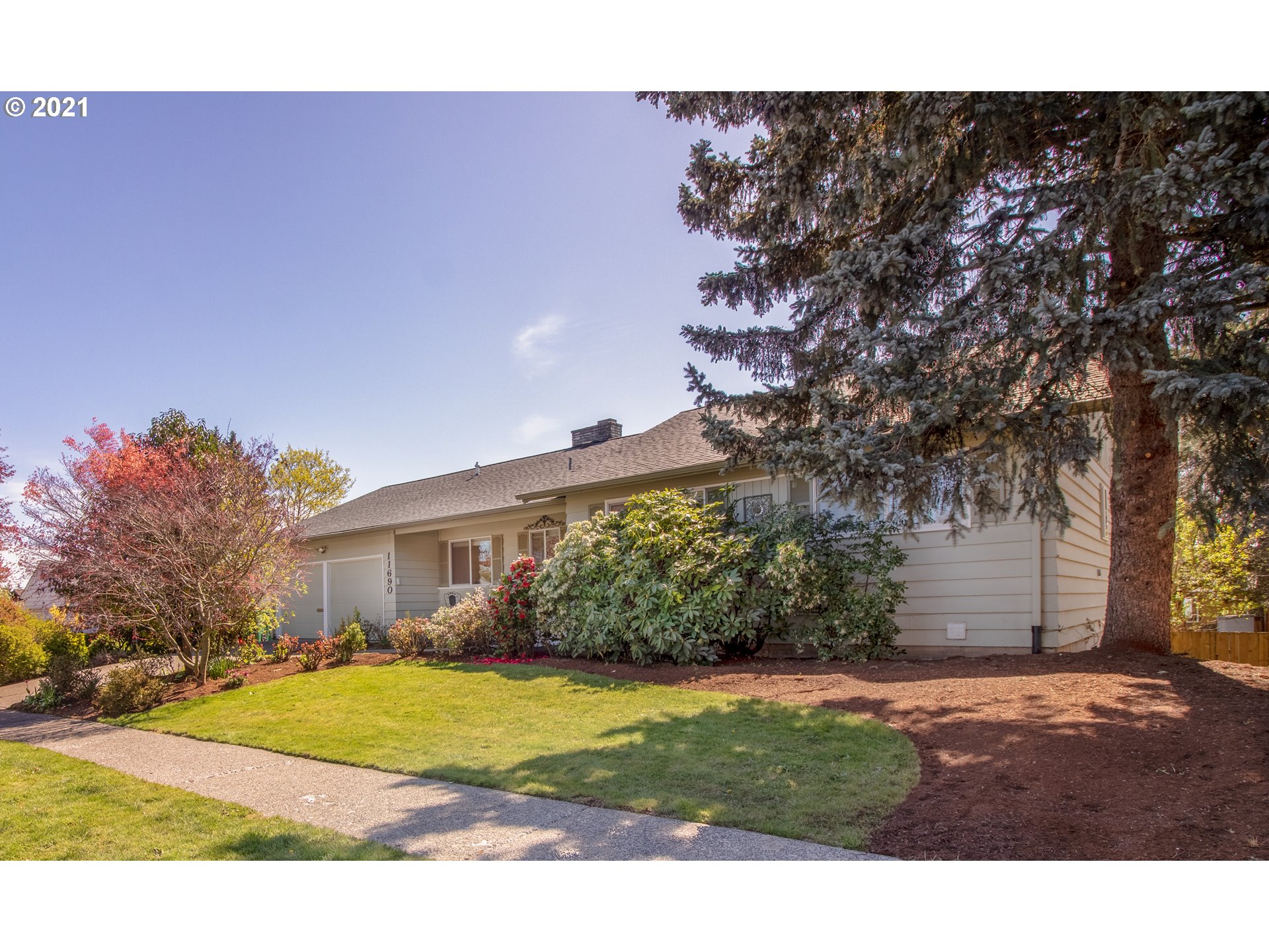 11690 SW TIMBERLINE DR (1 of 32)