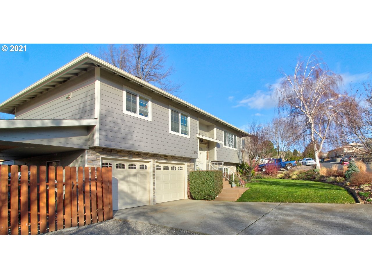 648 BRENTWOOD DR (1 of 30)