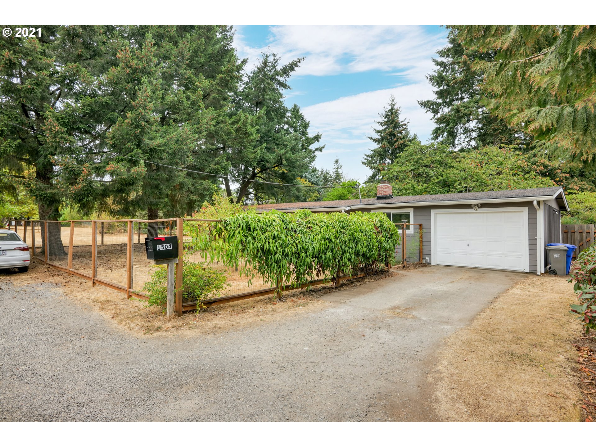 1504 SE 138TH AVE (1 of 24)
