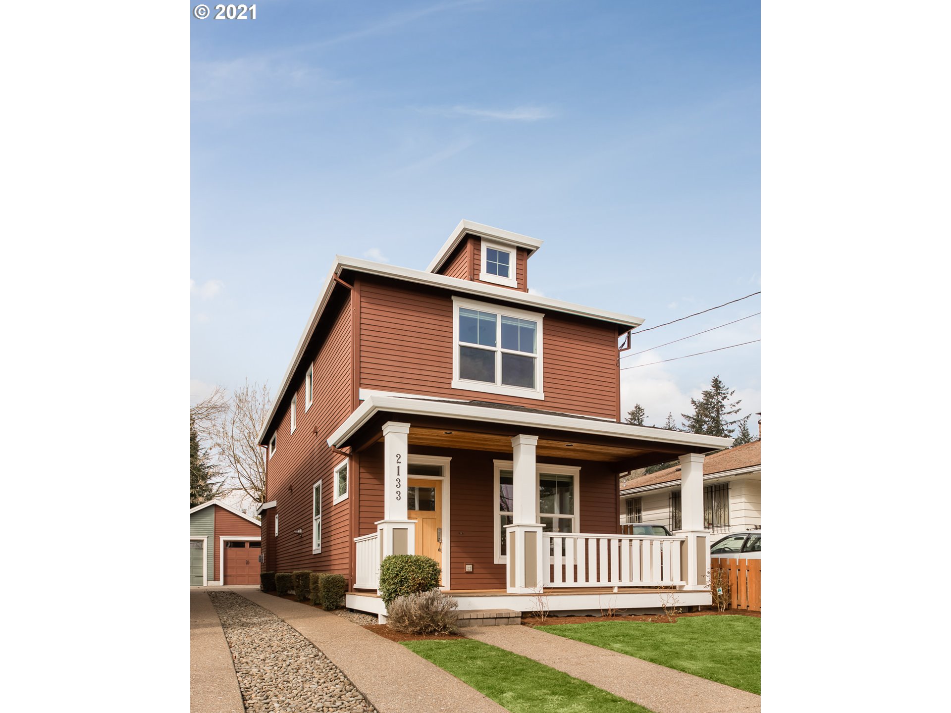 2133 SE 77TH AVE (1 of 32)