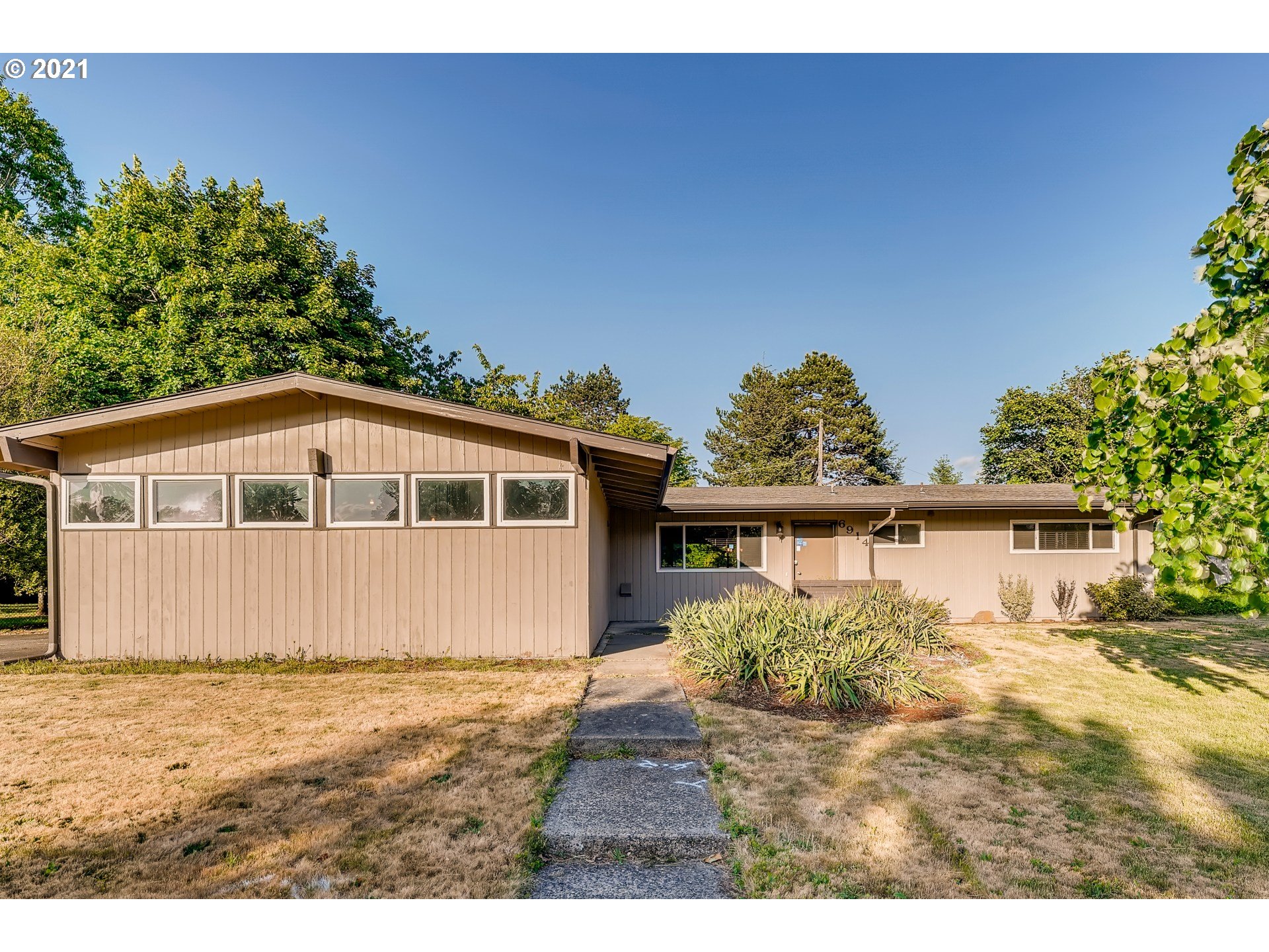 6914 TENNESSEE LN (1 of 31)