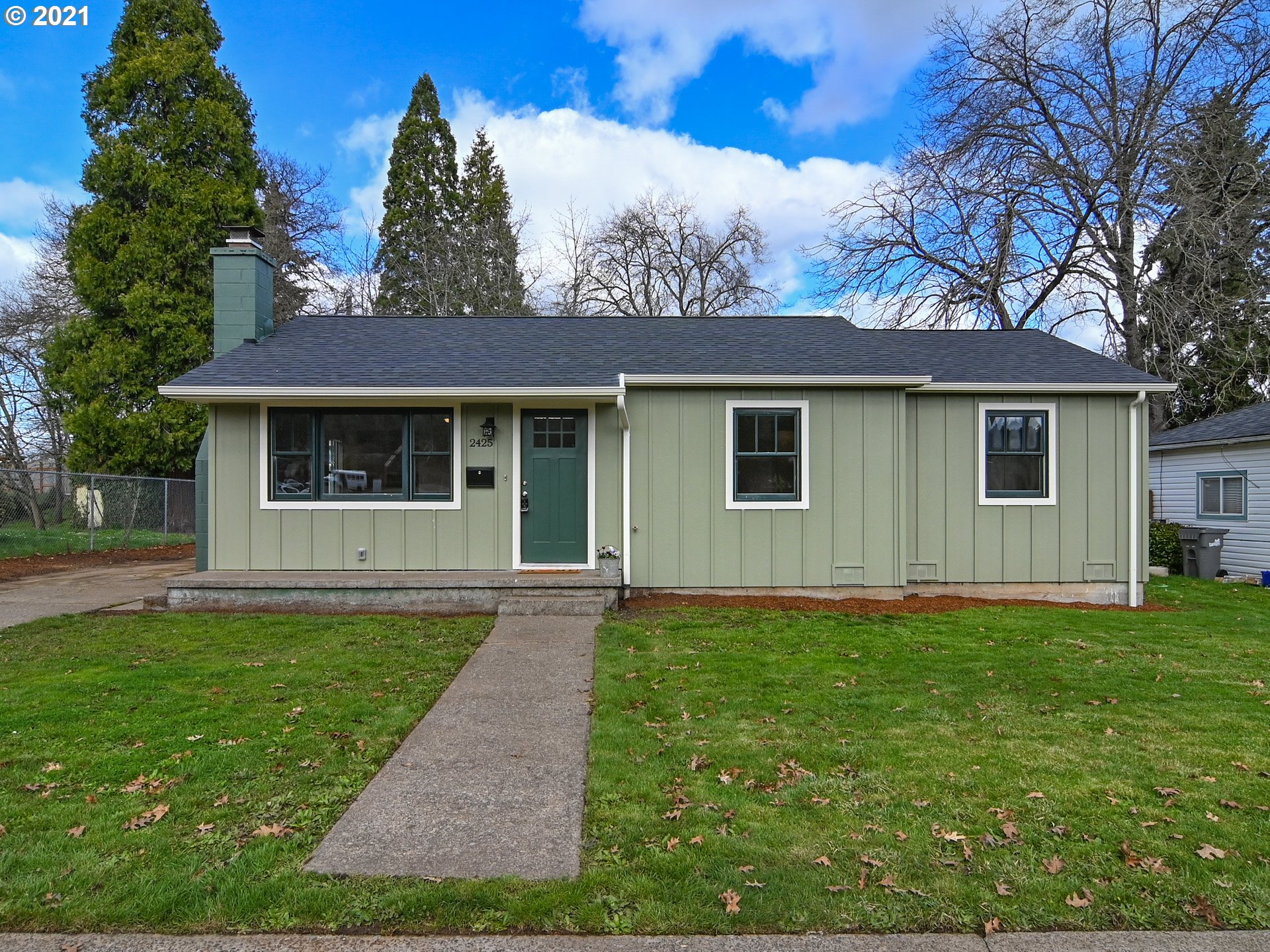 2425 W 18TH AVE (1 of 31)