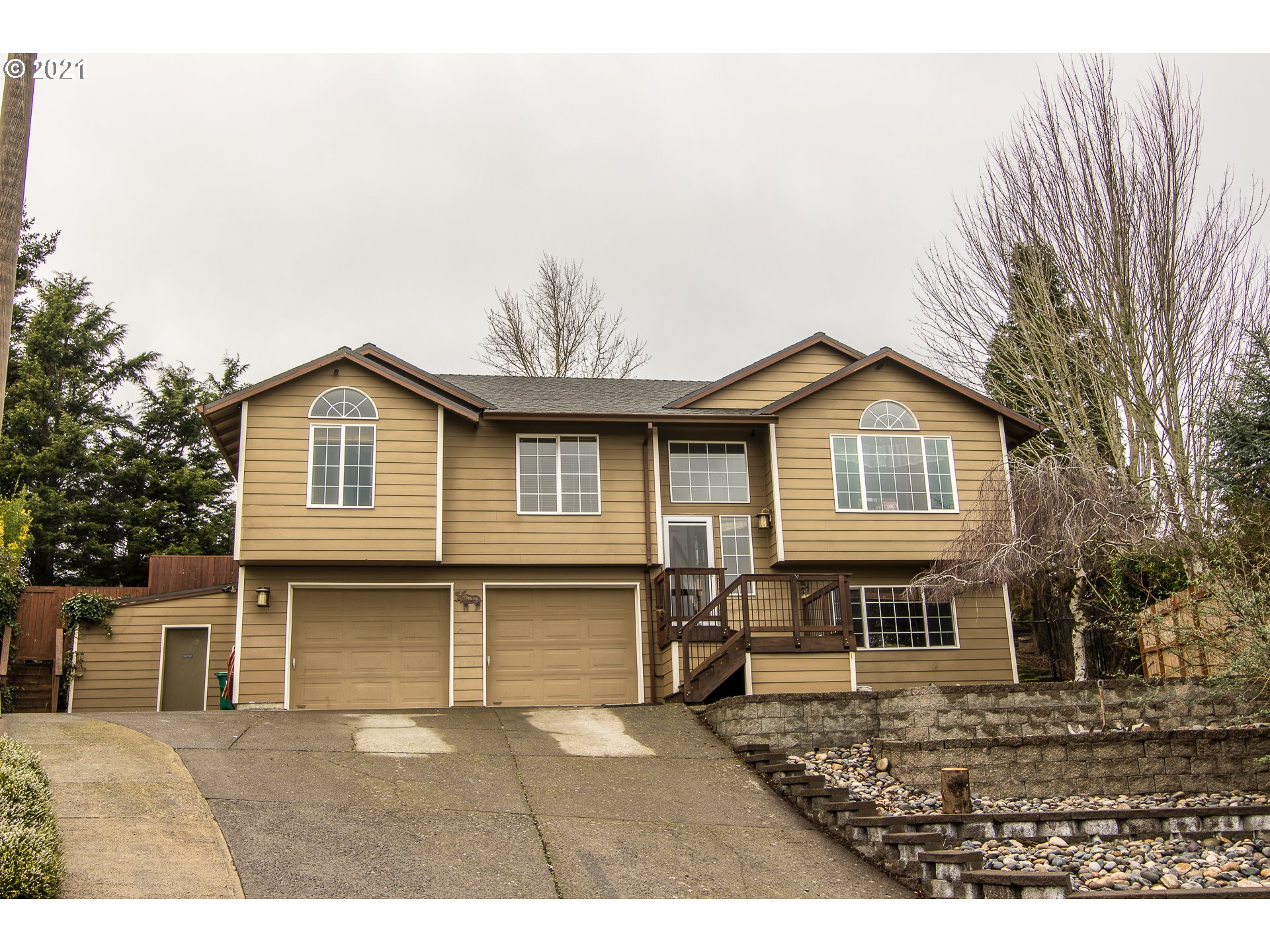 427 SW 30TH CT (1 of 29)