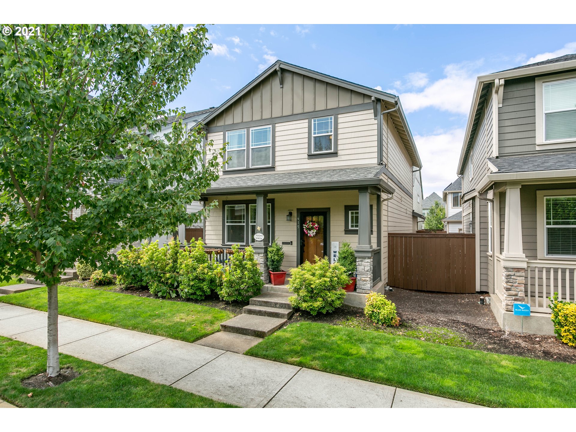 415 SW 202ND TER (1 of 27)