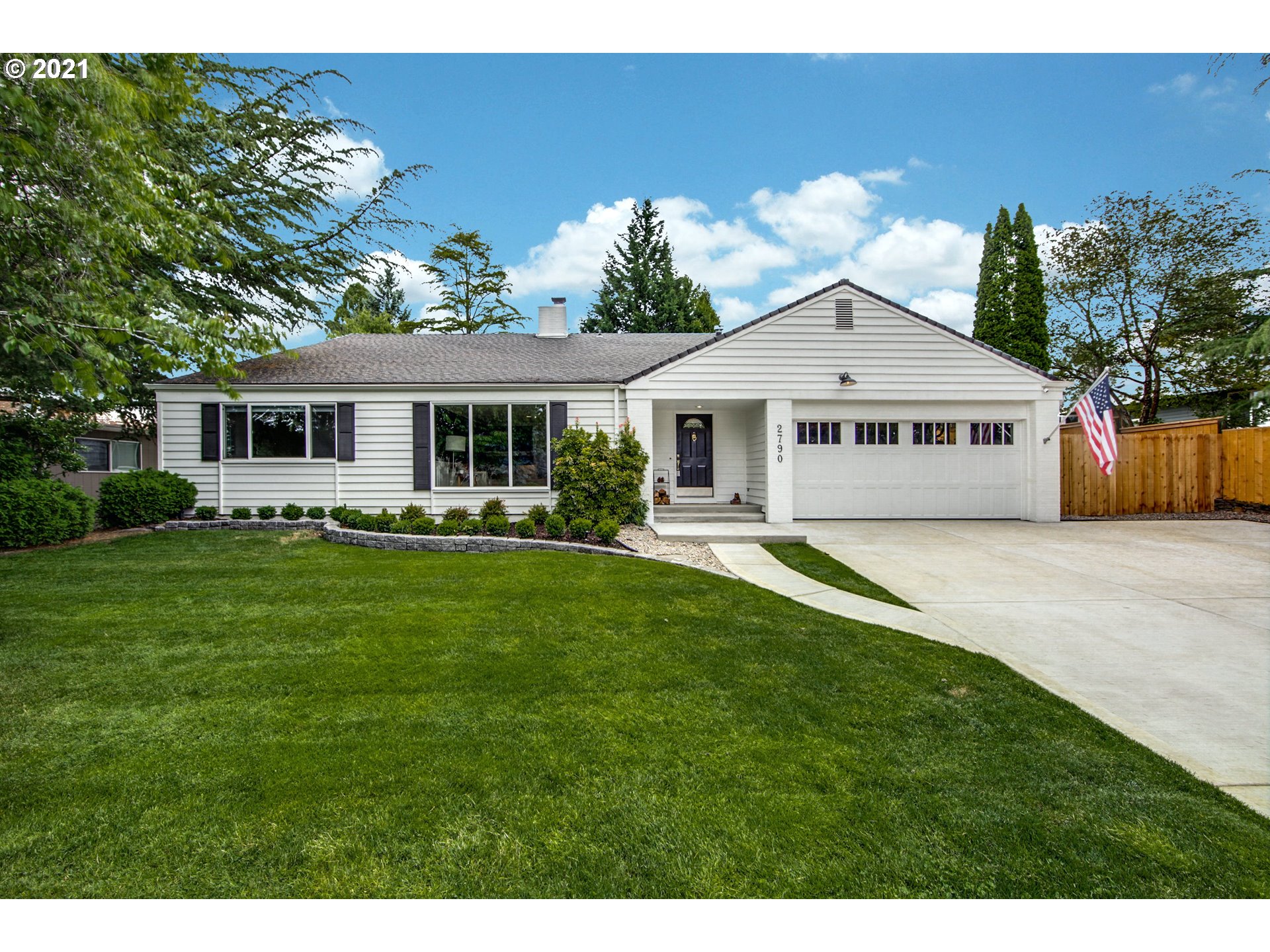 2790 NW EASTWAY CT (1 of 32)