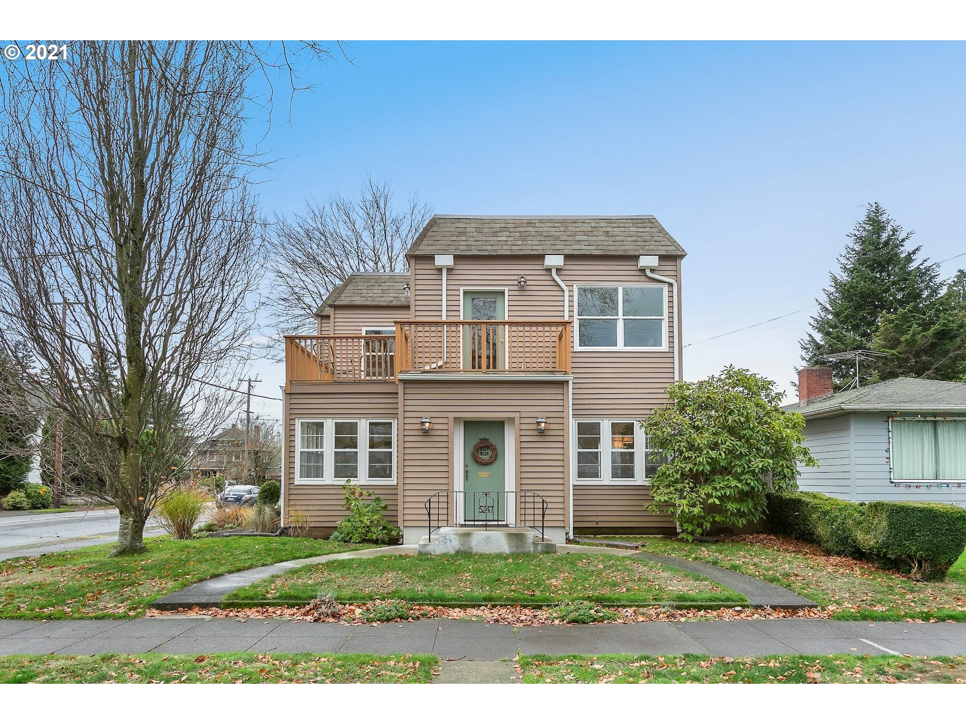 5247 SE 46TH AVE (1 of 32)